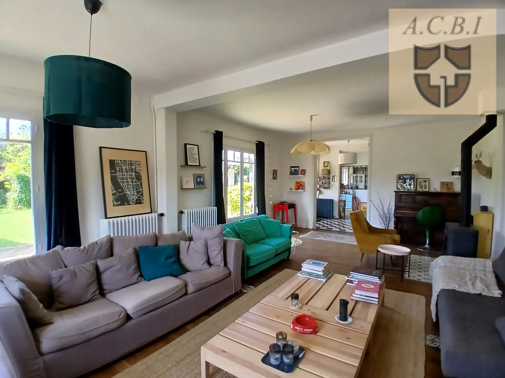 Maison de charme à Savigny-sur-Braye avec jardin et terrasses, idéal famille 