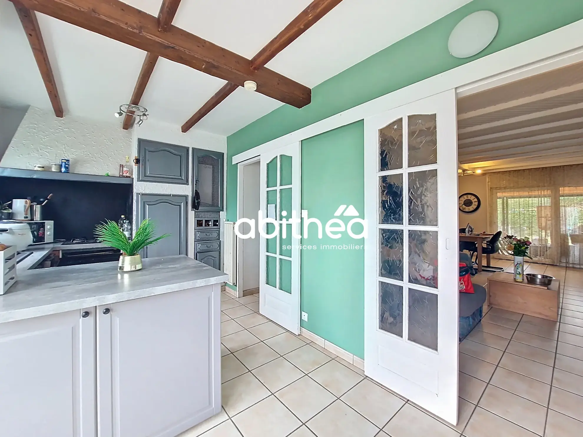 Maison semi-individuelle de 95 m² à Bauvin avec garage, jardin et véranda 