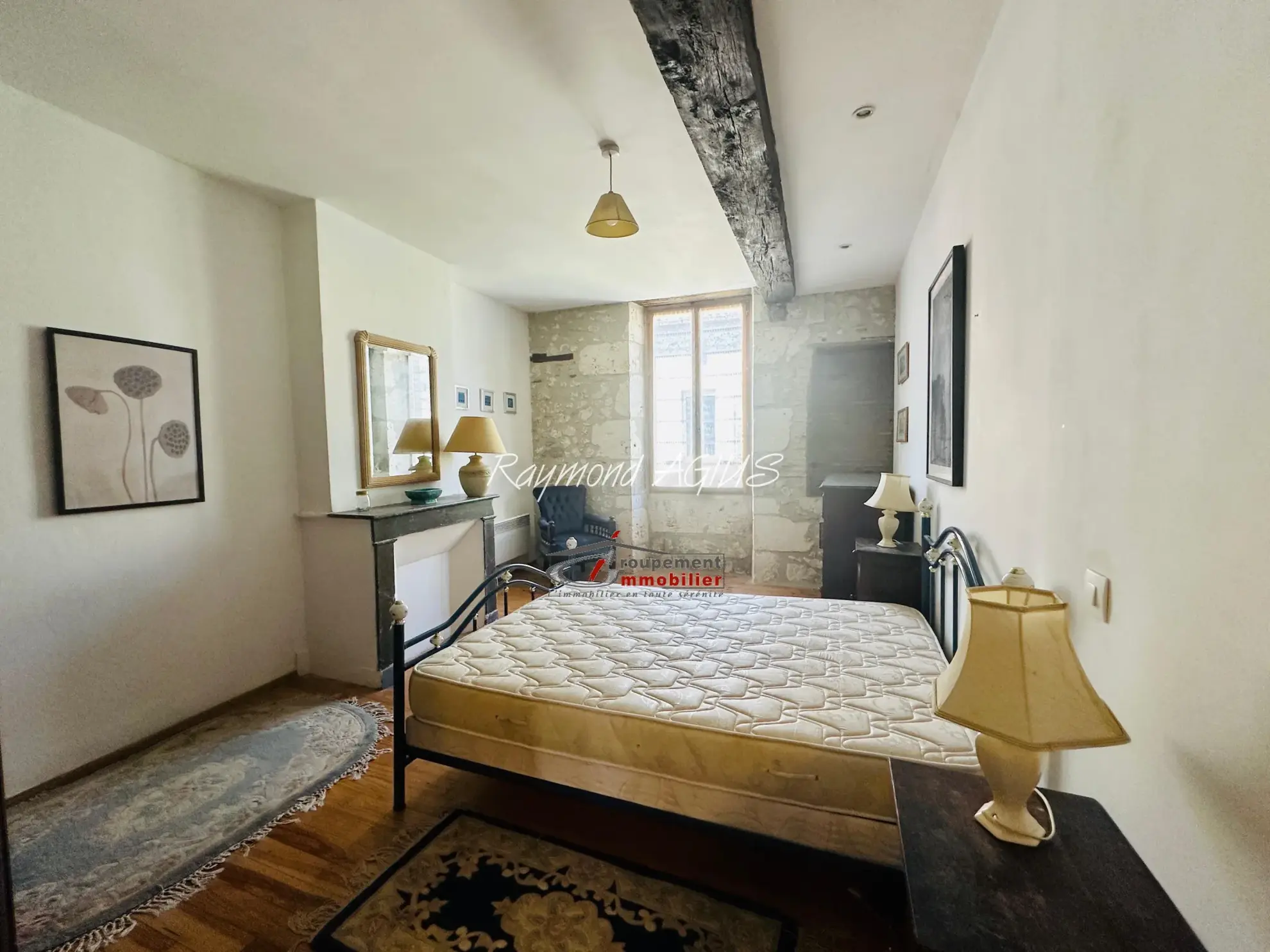 Maison de ville rénovée à Eymet, Dordogne – Charme et confort 