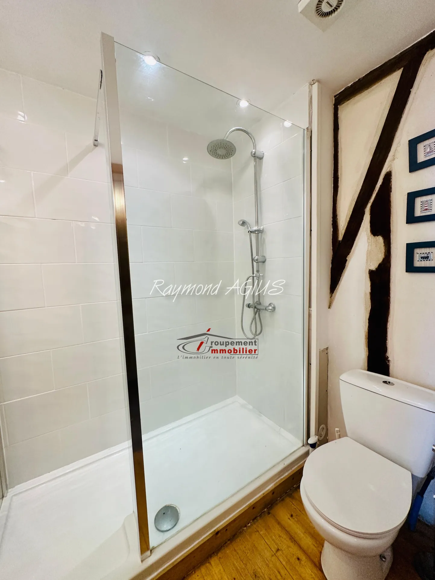 Maison de ville rénovée à Eymet, Dordogne – Charme et confort 