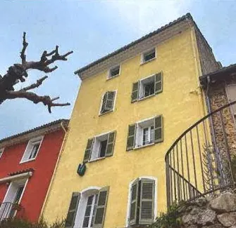 Grande maison à Belgentier en vente aux enchères, 138 m², 5 chambres, garage