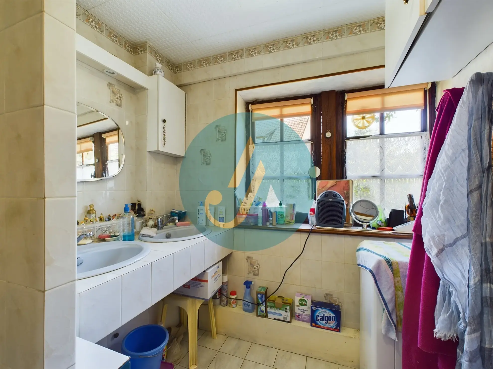 Longère de charme avec grand terrain à Champlemy, authenticité et volume 