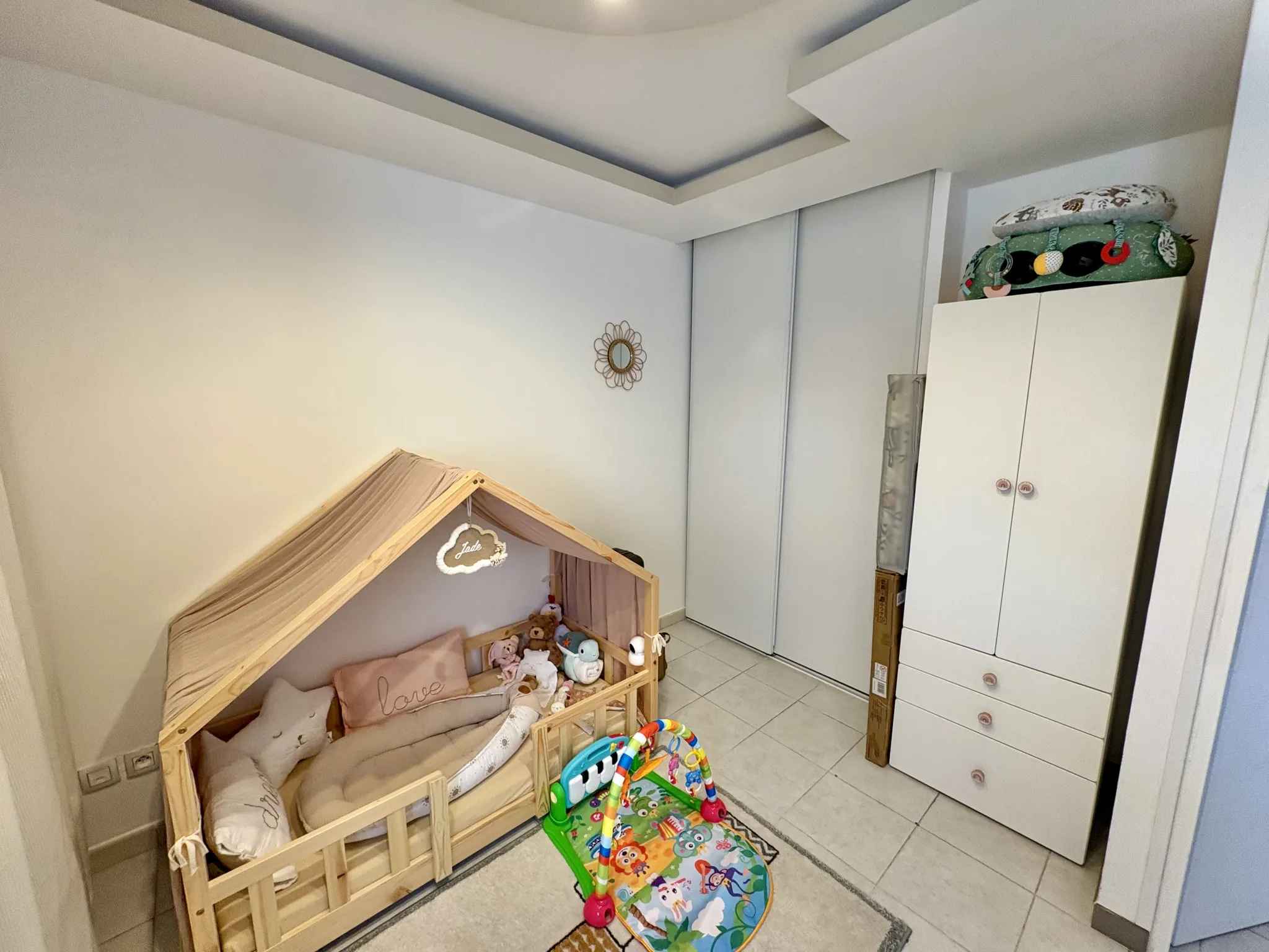 Appartement T2 avec terrasse, parking et piscine à La Seyne-sur-Mer 