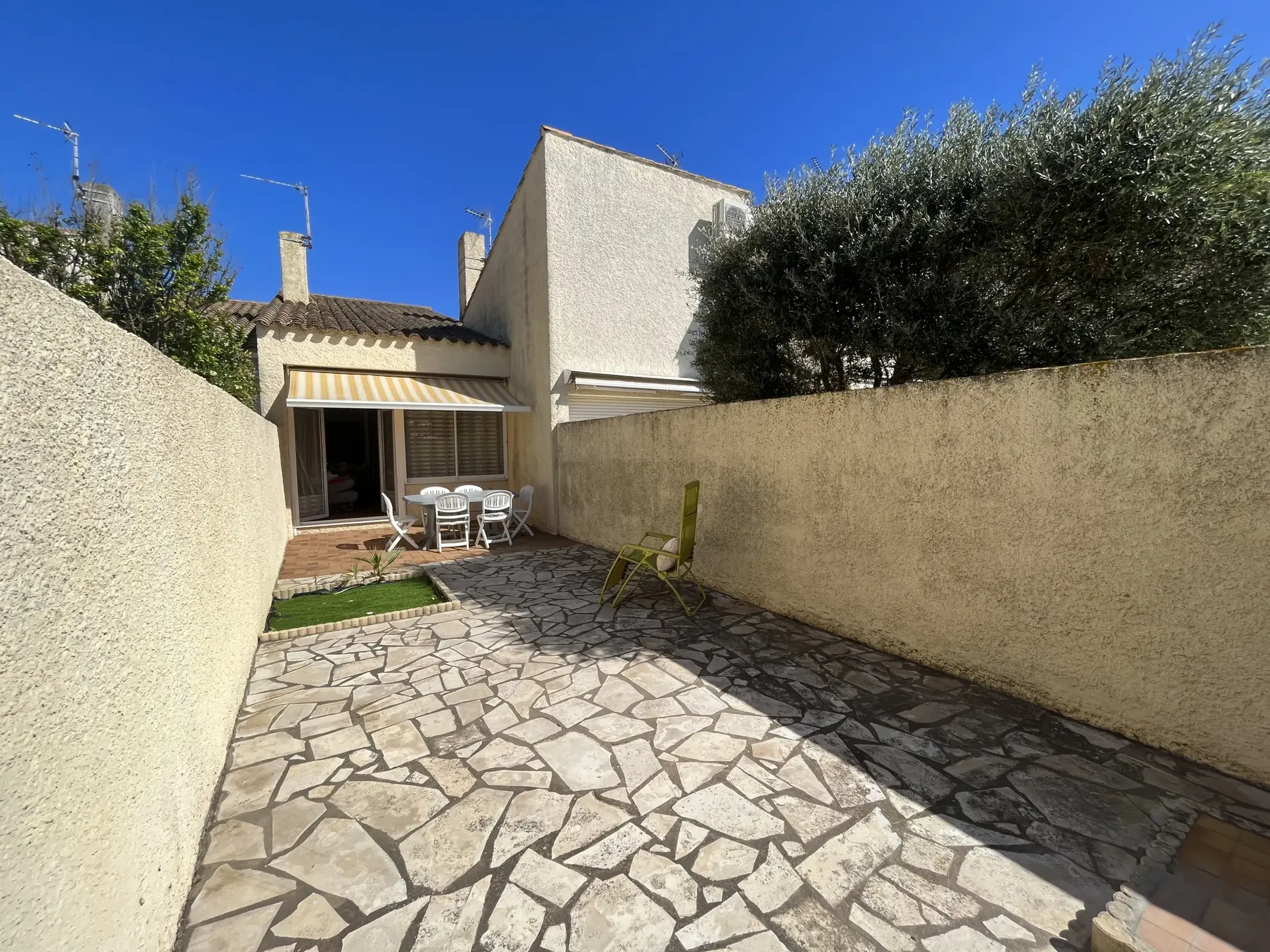 Villa T2 avec jardin à Le Cap d'Agde, accès plage, potentiel d’aménagement