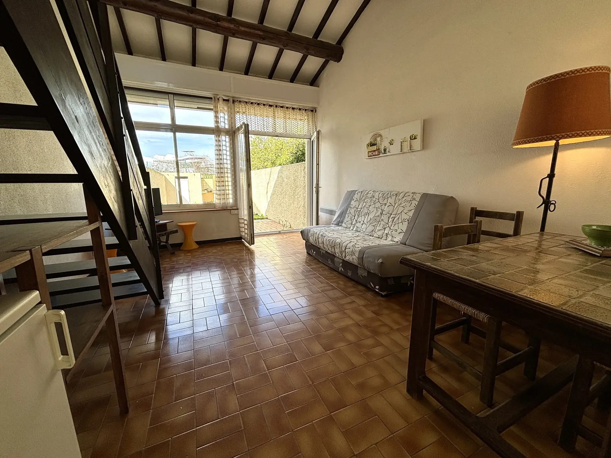 Villa T2 avec jardin à Le Cap d'Agde, accès plage, potentiel d’aménagement 