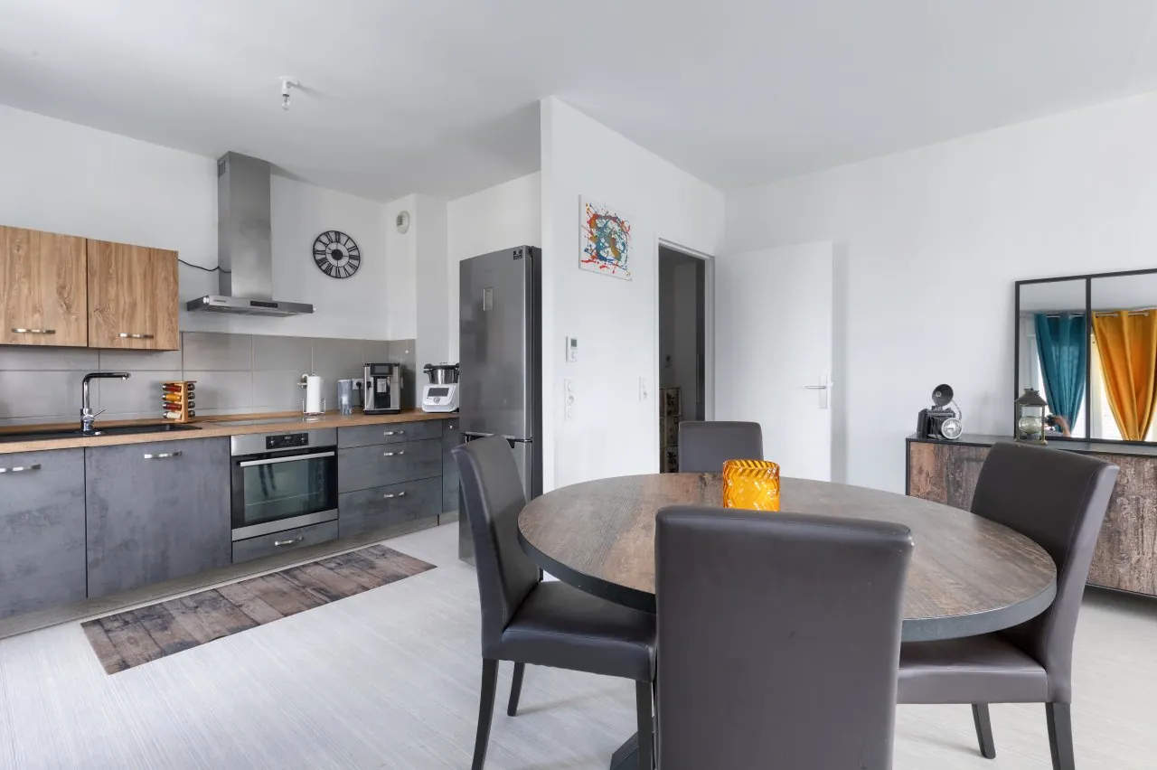 Appartement 90 m² avec vue panoramique à Metzervisse 