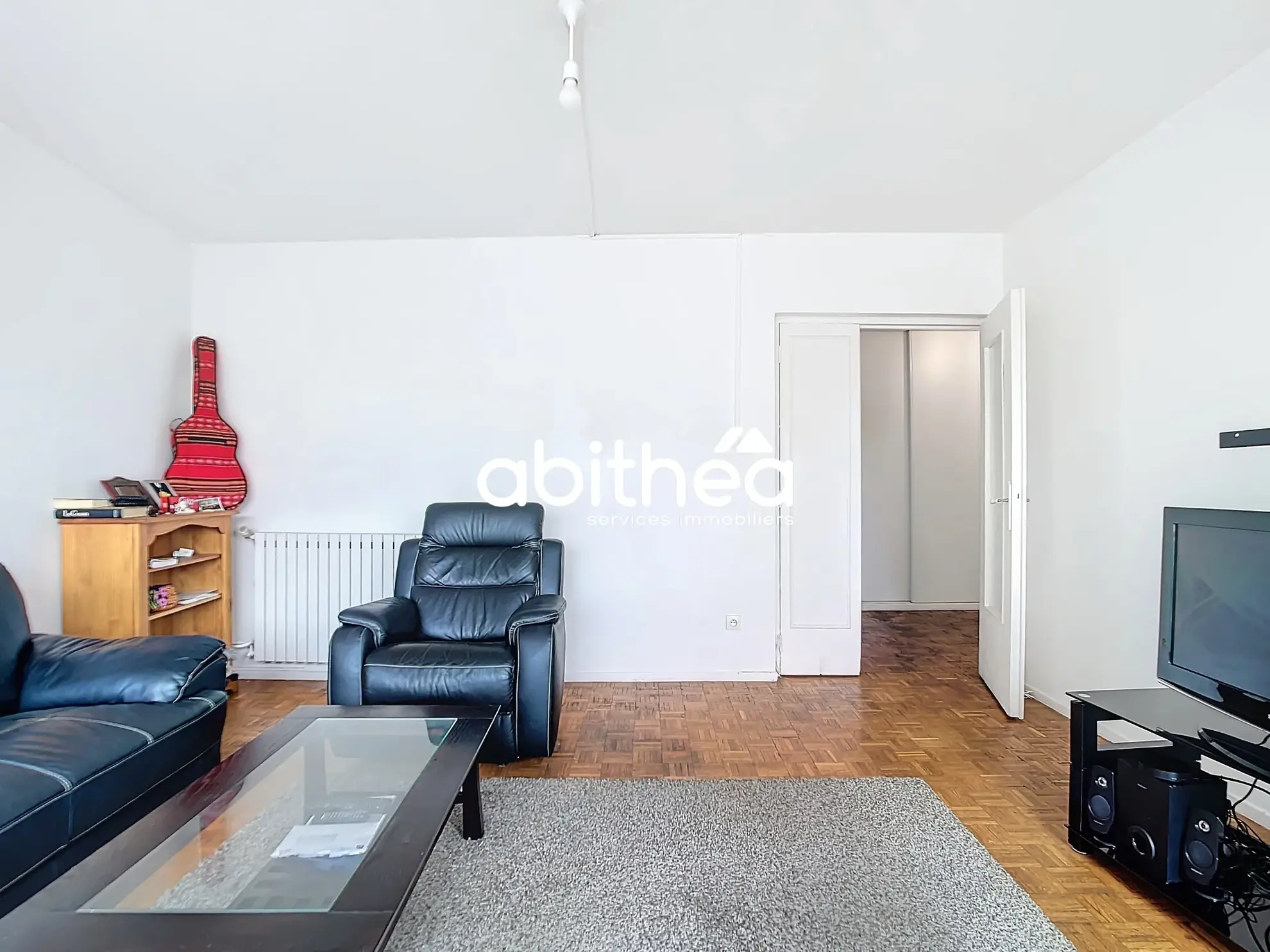 Appartement T3 avec parking, balcon et cave à Béziers - Résidence sécurisée 