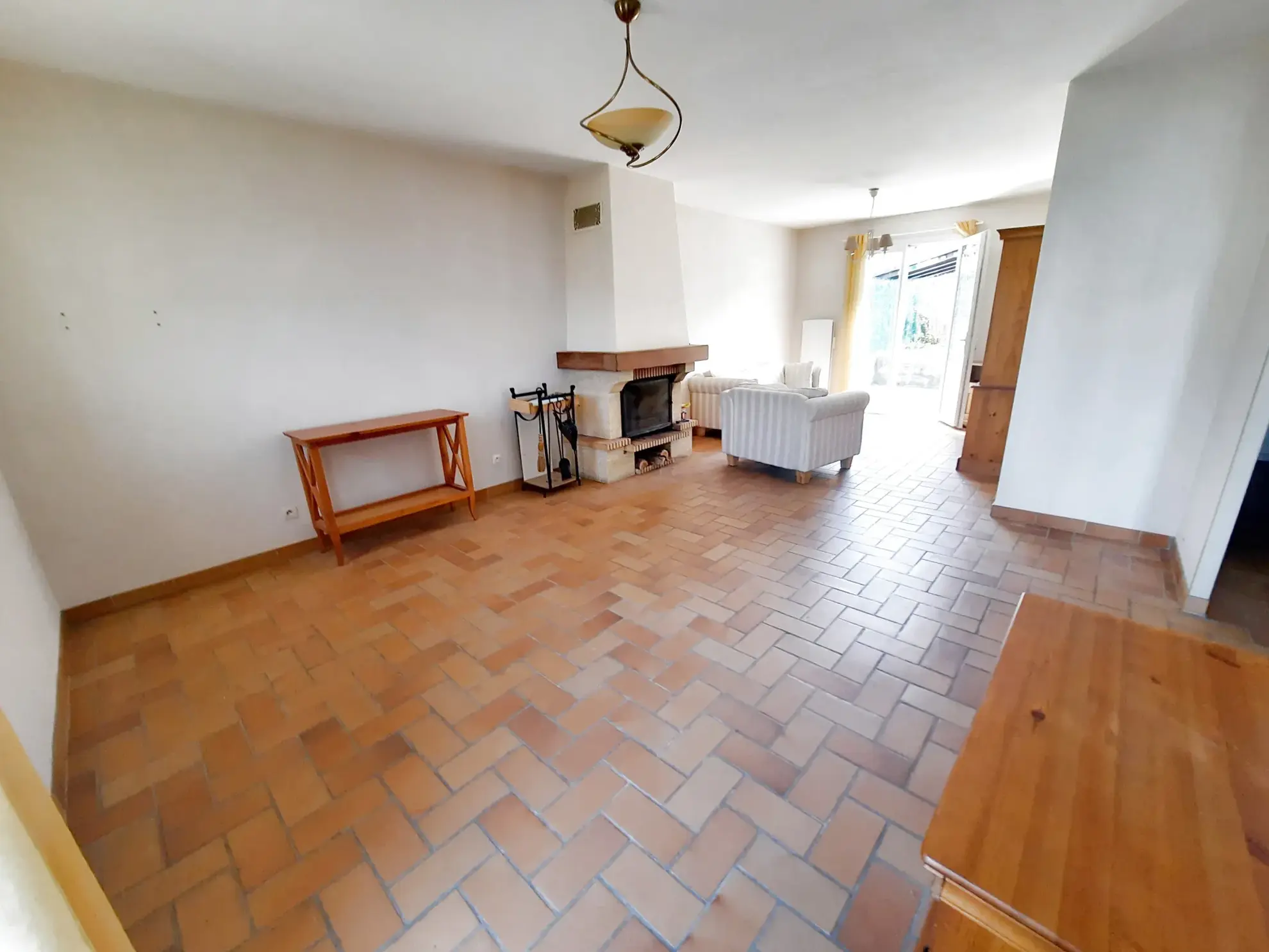 Maison de plain-pied à Nanteuil-les-Meaux avec jardin et garage 