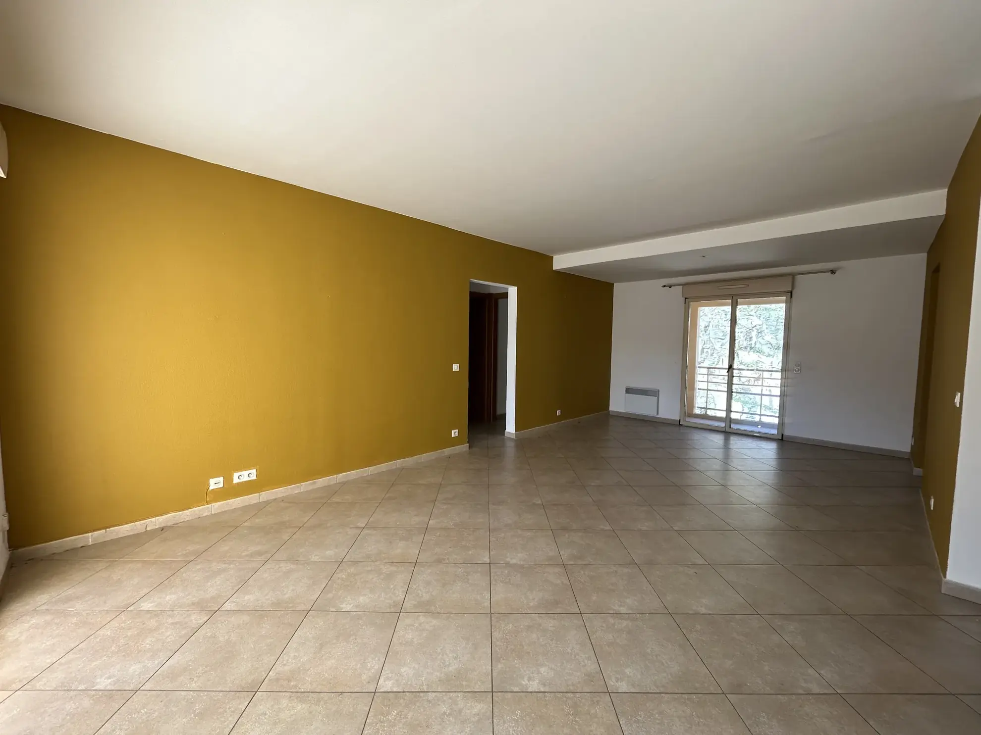 Appartement T3 lumineux avec deux terrasses à Ville di Pietrabugno 