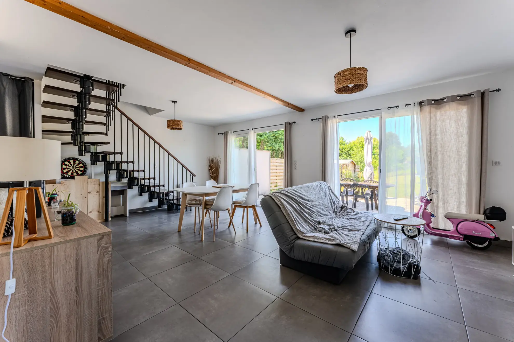 Charmante maison moderne de 83m² avec jardin à Creon, proche Bordeaux