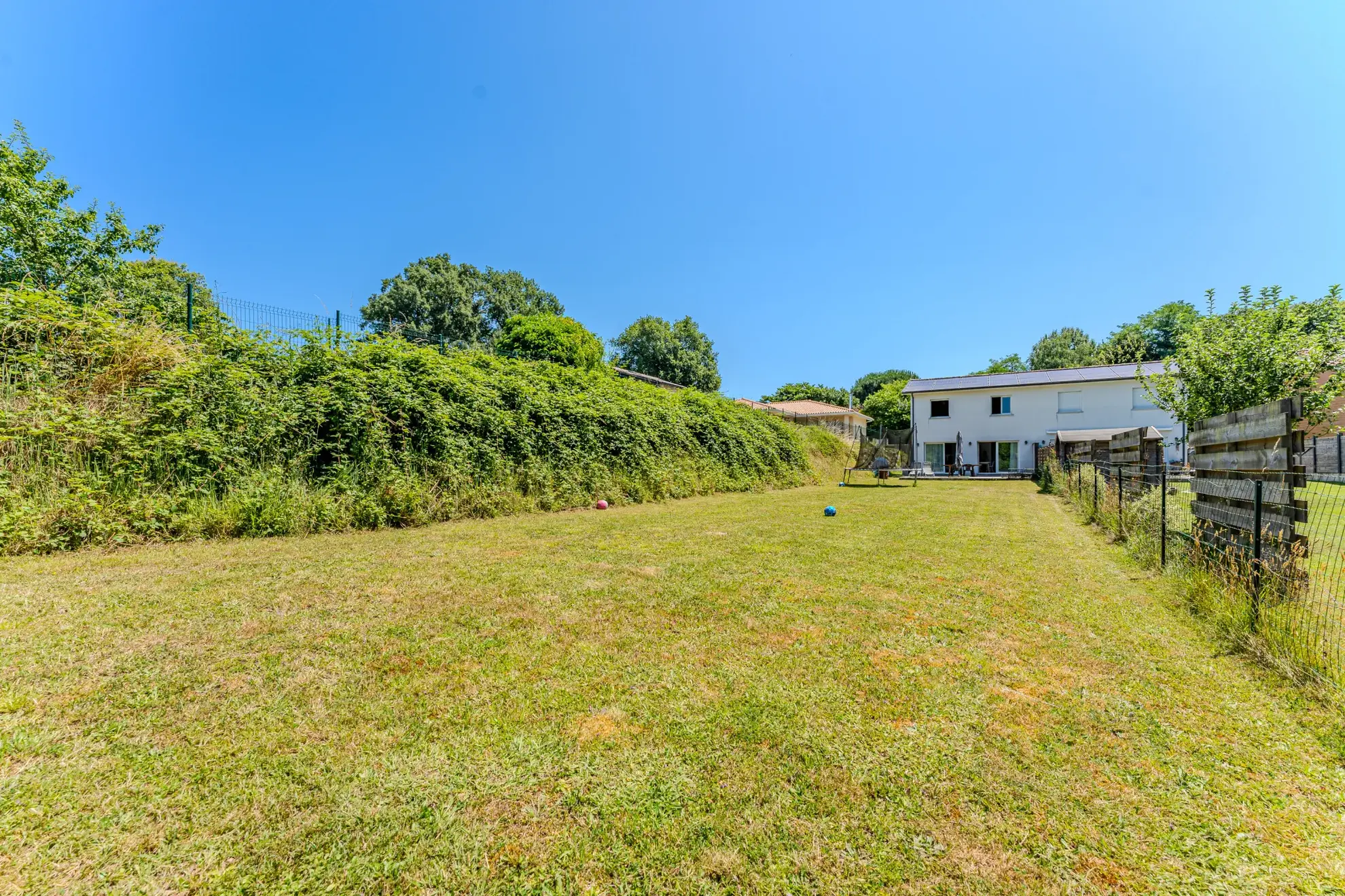 Charmante maison 3 chambres avec jardin et garage proche de Bordeaux 