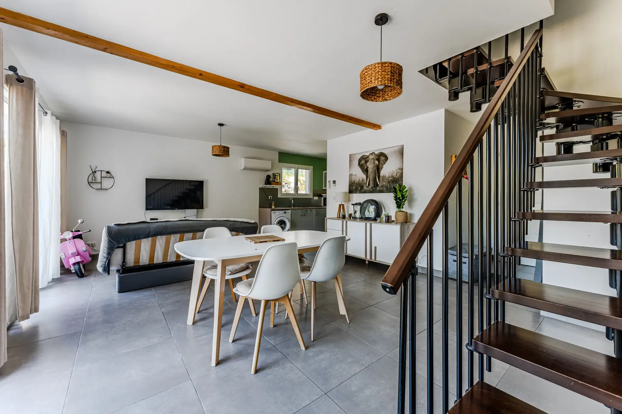 Charmante maison 3 chambres avec jardin et garage proche de Bordeaux 