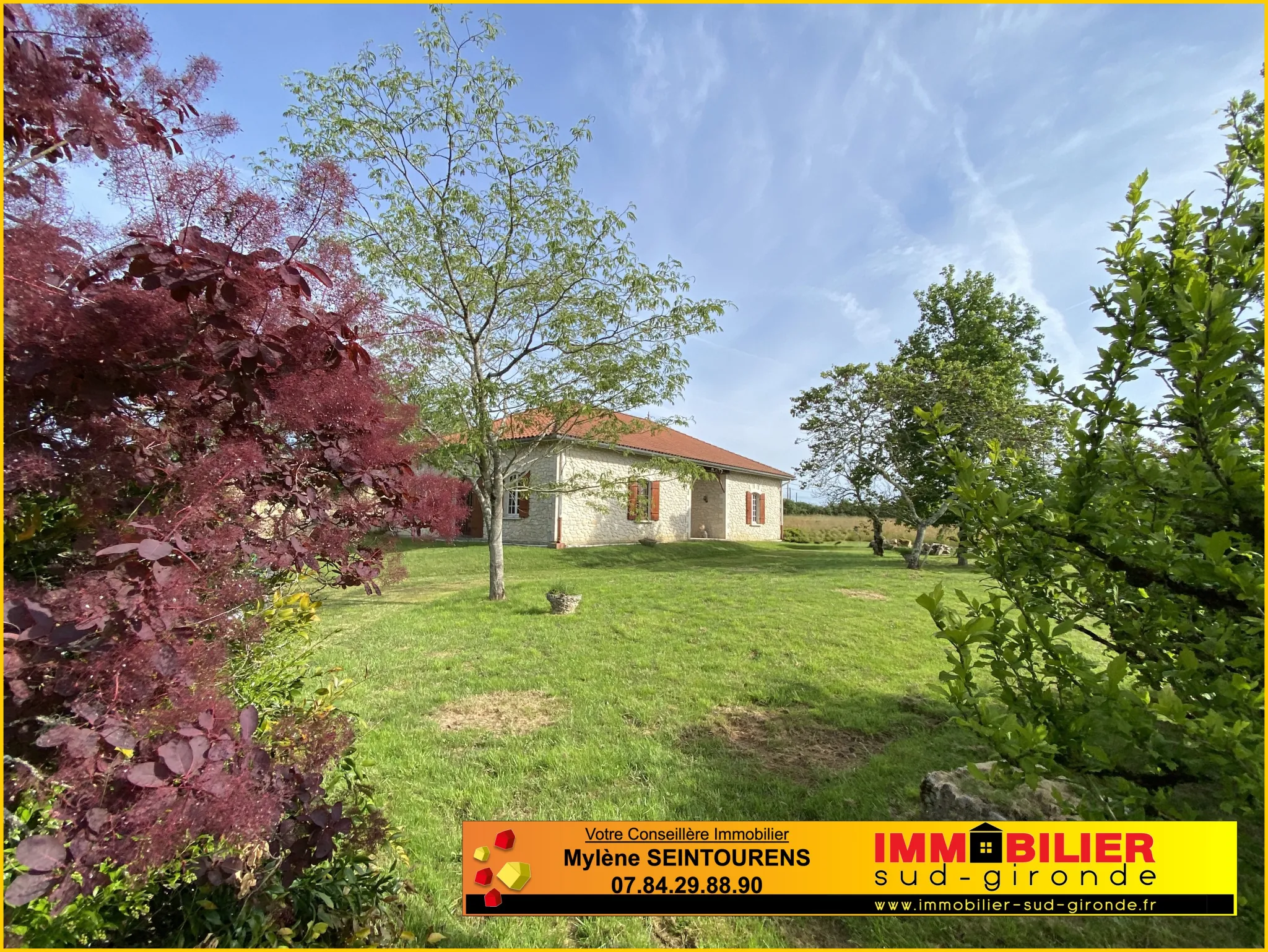 Maison à rénover avec 4 chambres, jardin de 8000m² et terrain constructible près de La Réole