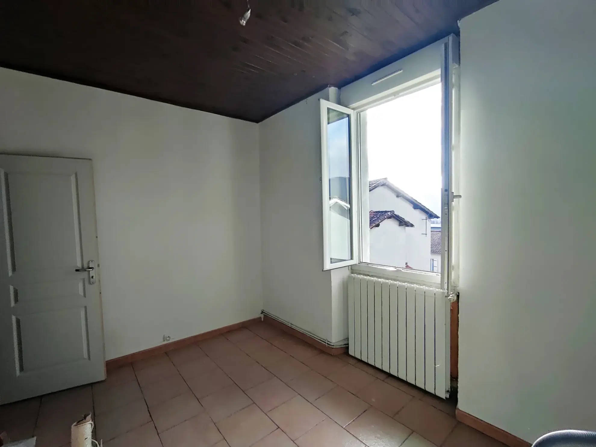 Maison de 80 m² avec terrasse, garage à La Grand Combe 