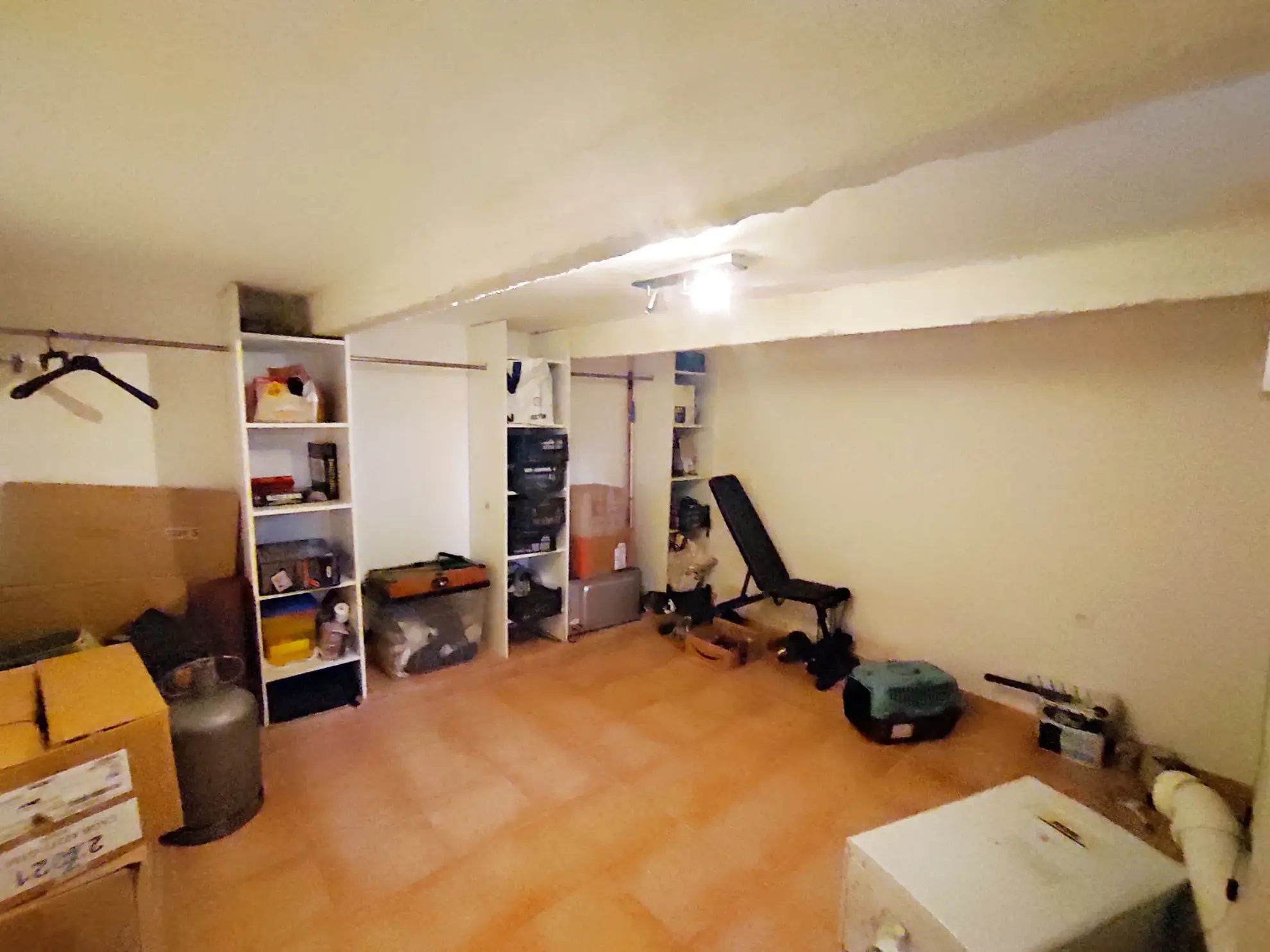 Maison de 80 m² avec terrasse, garage à La Grand Combe 