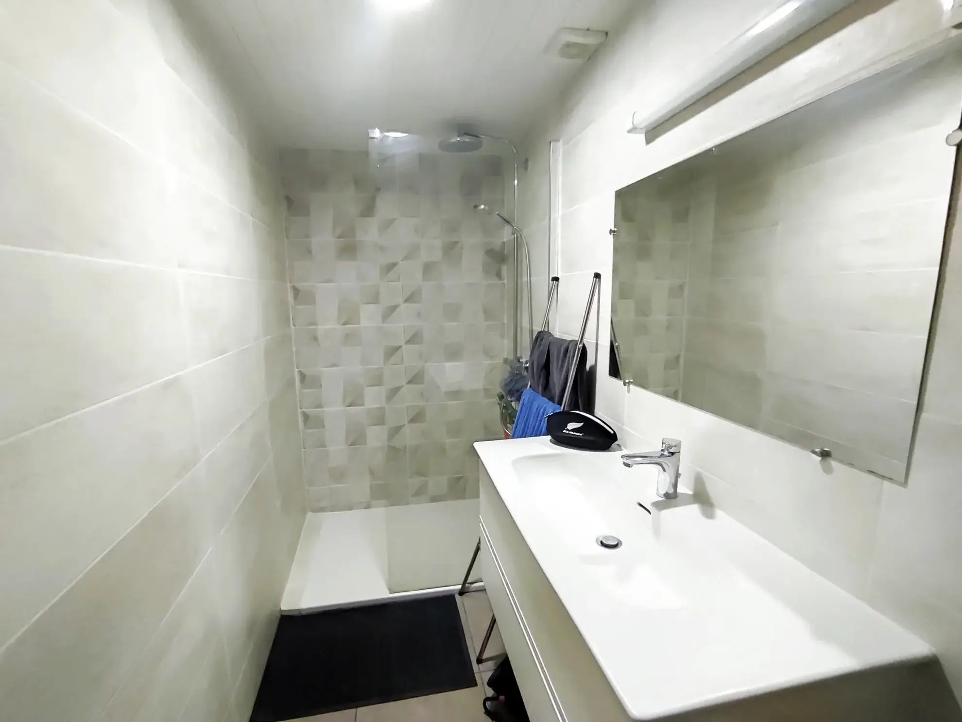 Maison de 80 m² avec terrasse, garage à La Grand Combe 