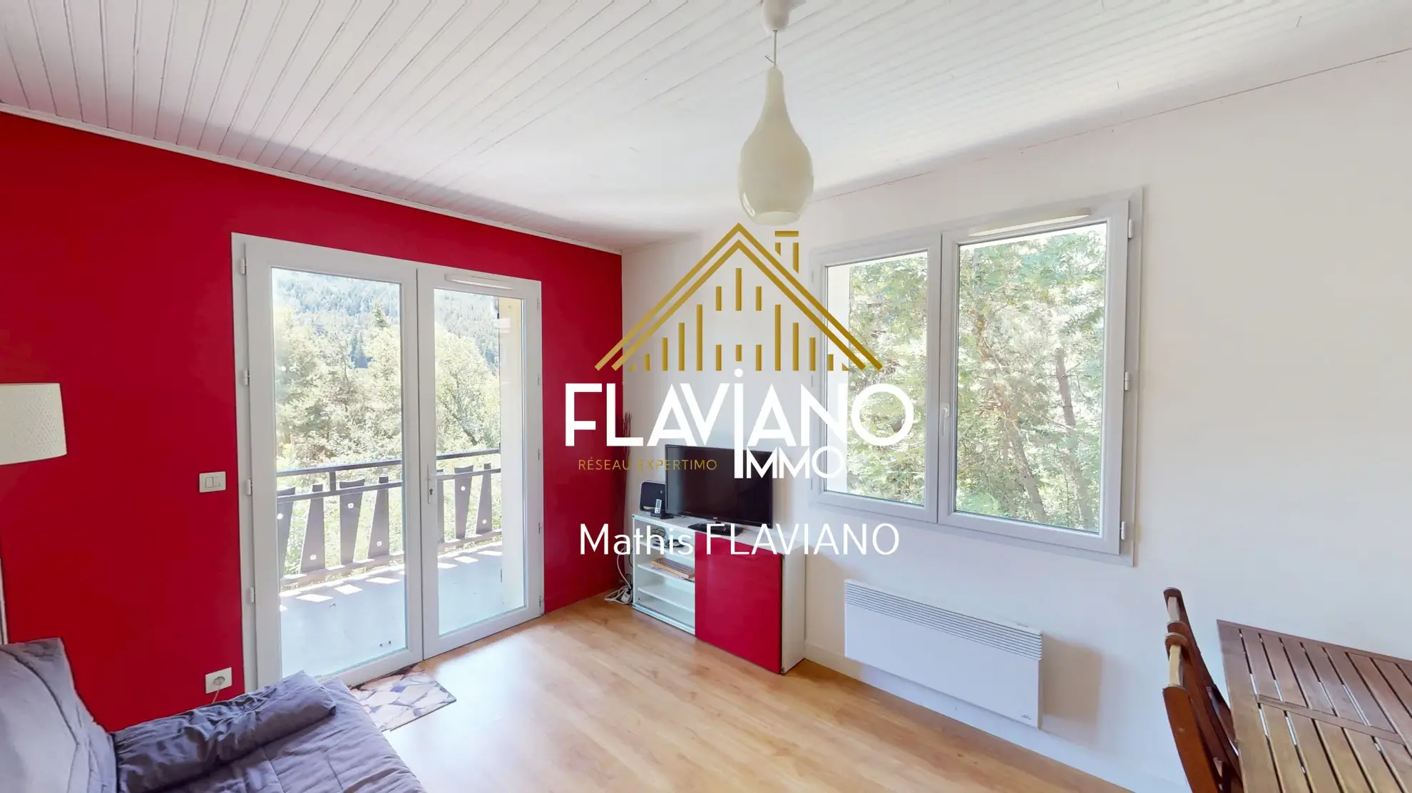 Appartement rénové avec jardin, garage et vue sur les montagnes à Barcelonnette 