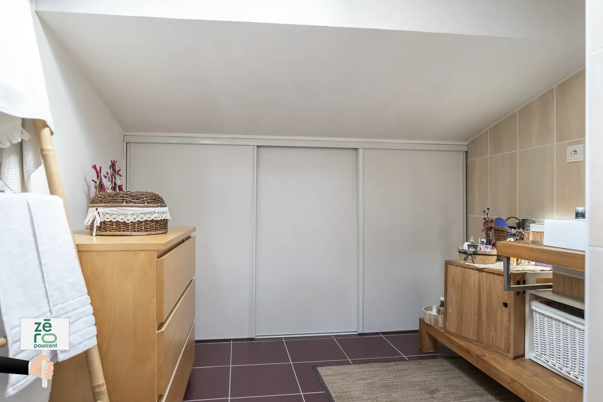 Maison de ville à Luçon avec 3 chambres, lumineuse et sans charges 