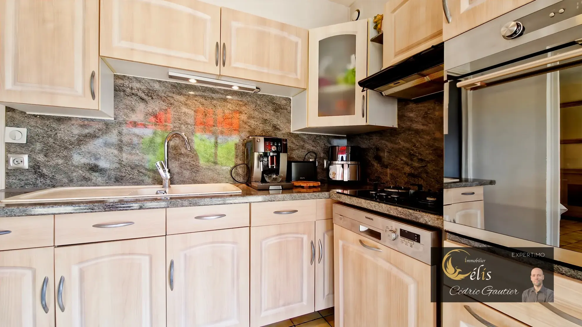 Appartement lumineux 4 pièces avec balcon, cave et parking à Saint Priest 