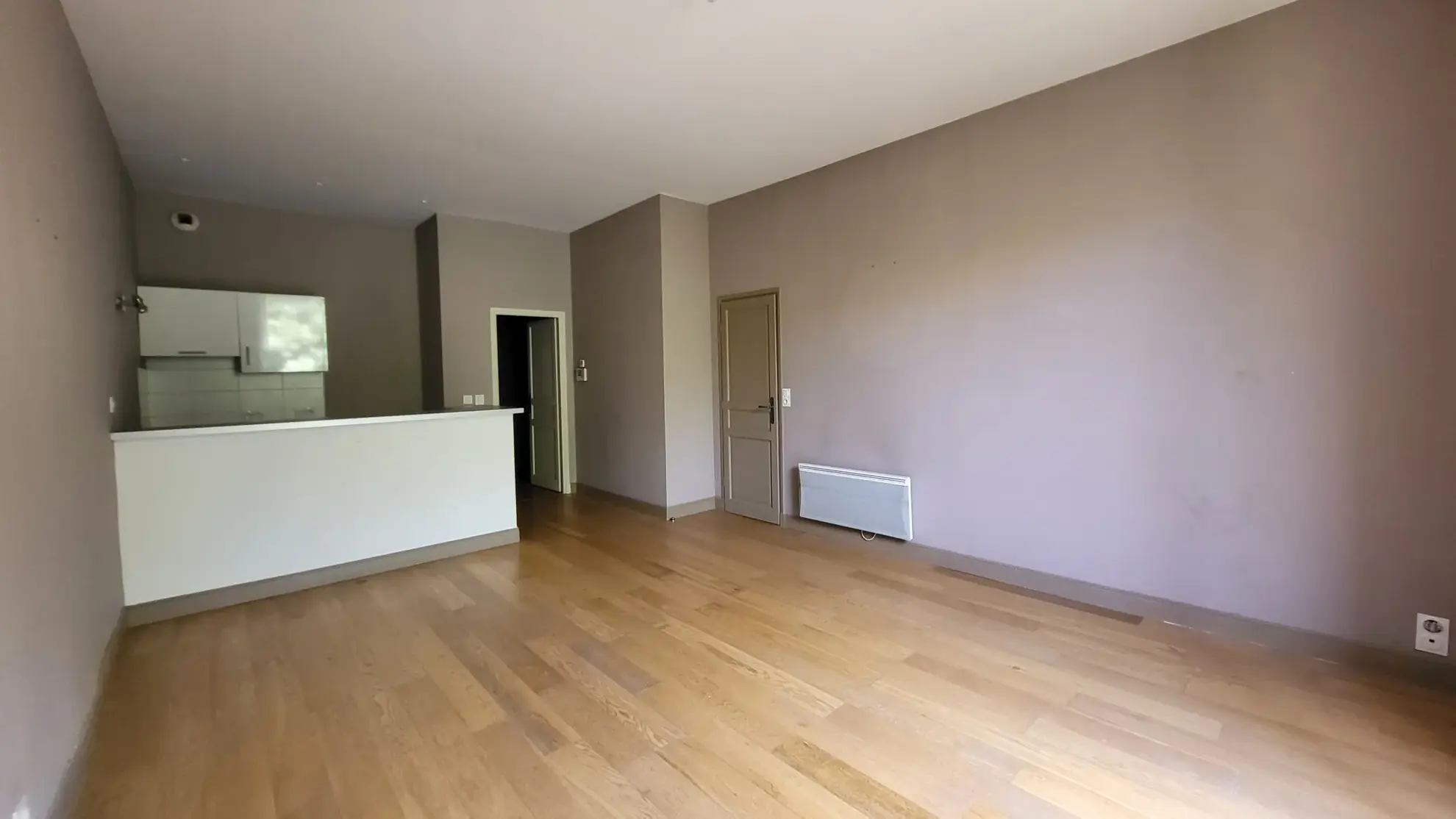 Appartement 3 pièces lumineux de 75 m² Nîmes Écusson 