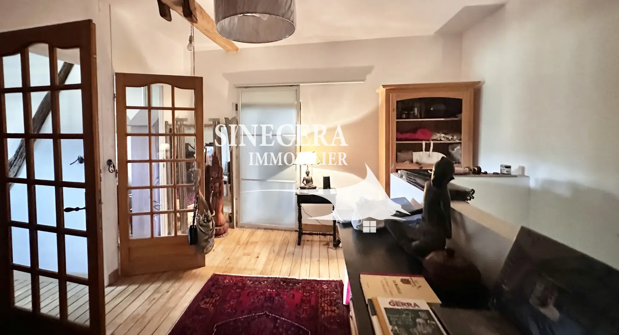 Belle maison en pierre avec vue panoramique et piscine à Tocane St Apre 