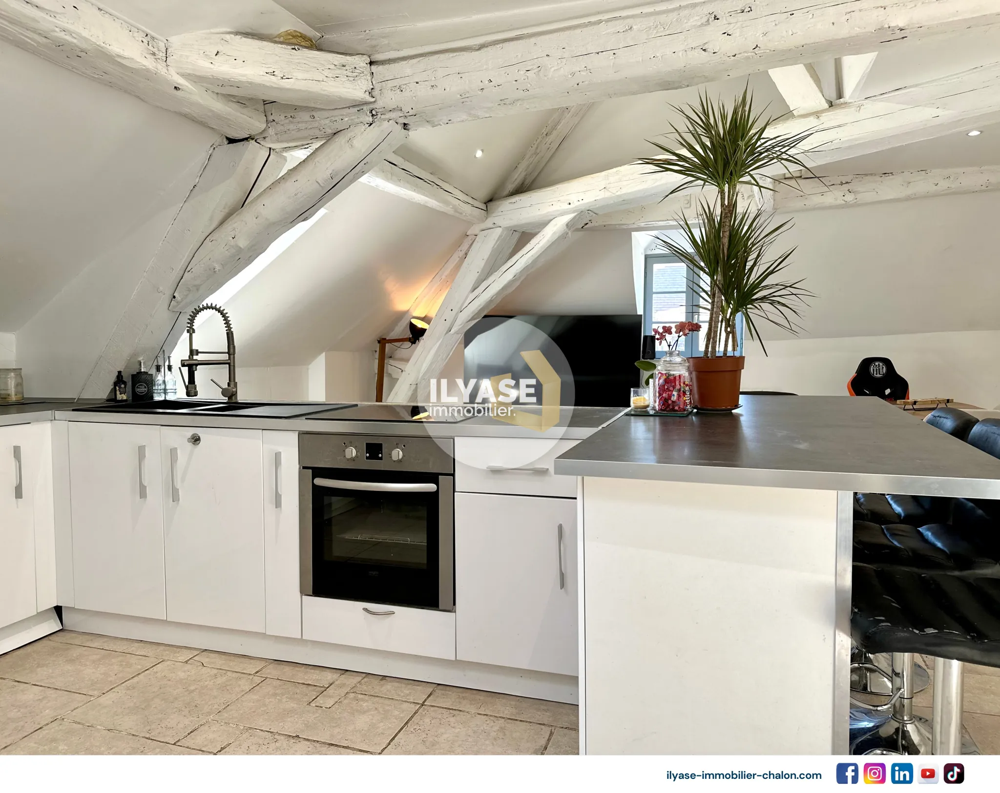 Appartement Duplex de 77 m² à Vendre au Cœur de Chalon-sur-Saône 