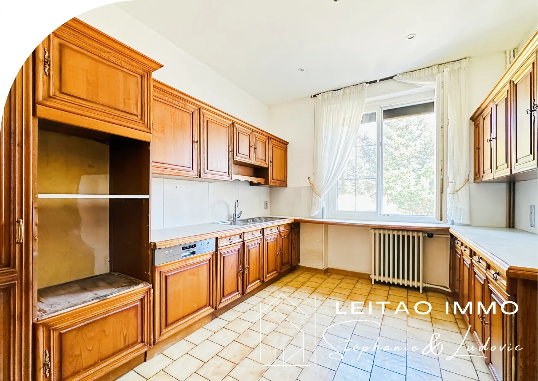 Magnifique maison familiale de 252 m² avec ascenseur à Graulhet 