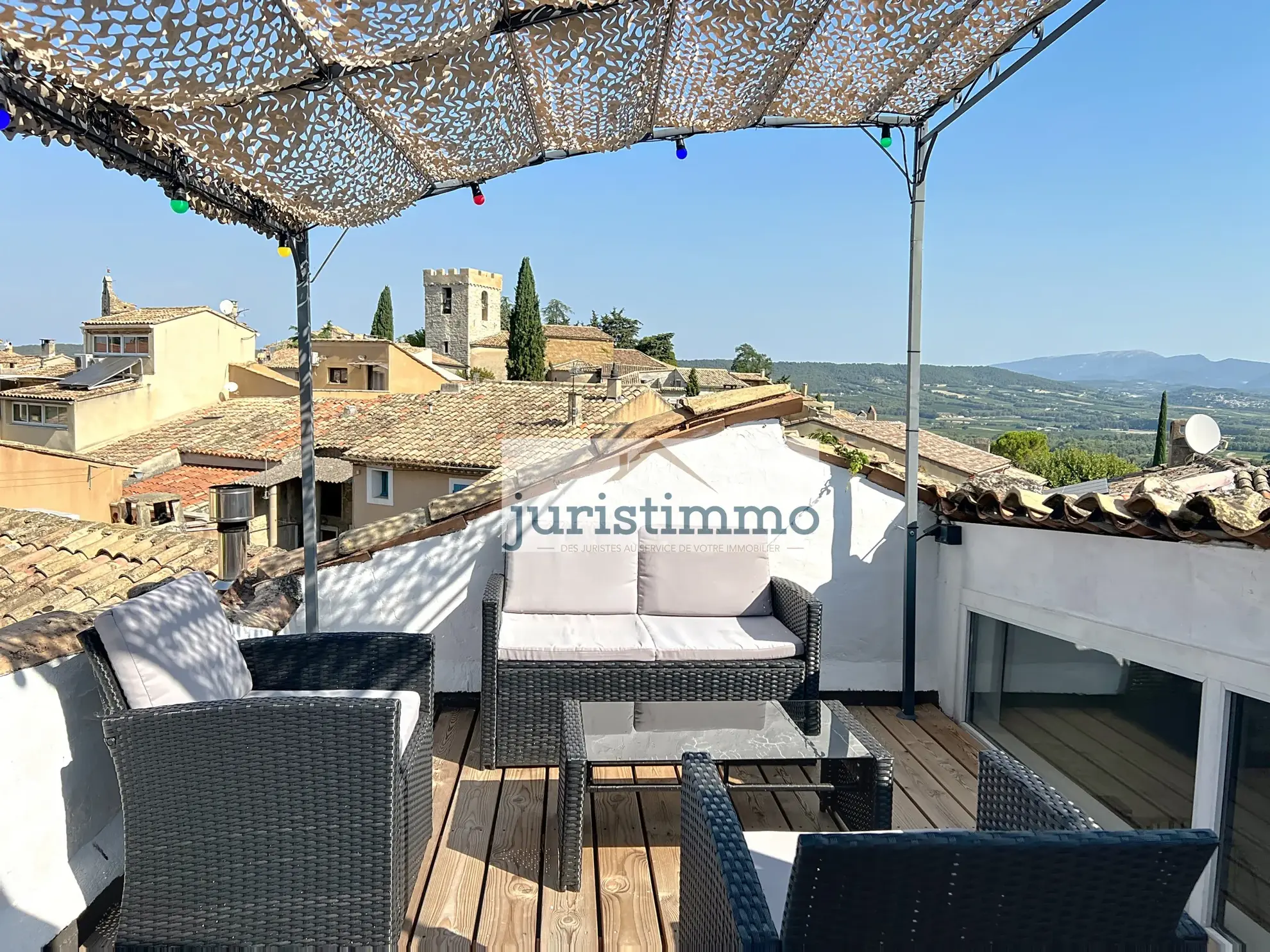 Maison provençale entièrement rénovée avec terrasse panoramique à Villedieu