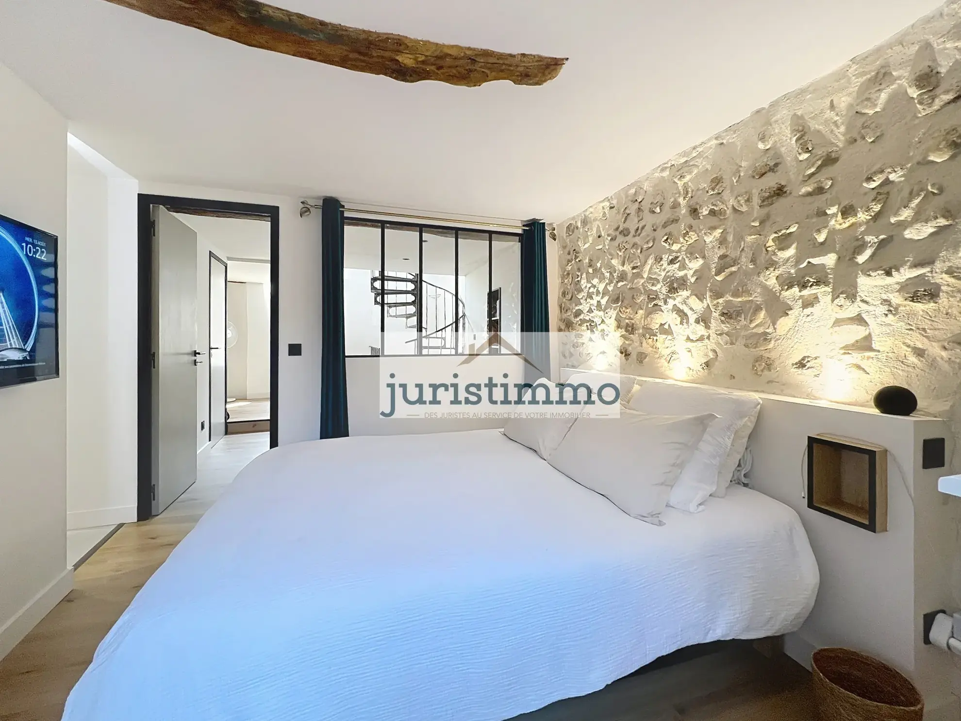 Maison provençale entièrement rénovée avec terrasse panoramique à Villedieu 