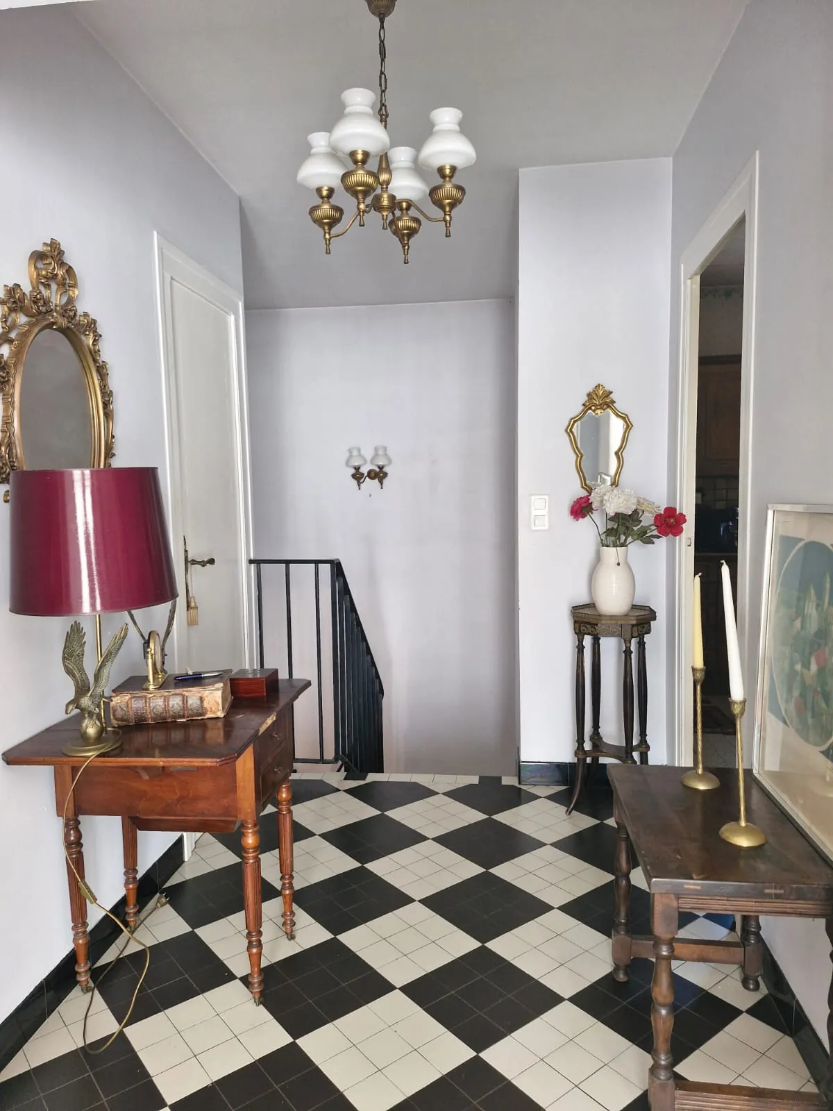 Maison de ville des années 60 à Sainte-Foy-la-Grande avec potentiel d'aménagement 