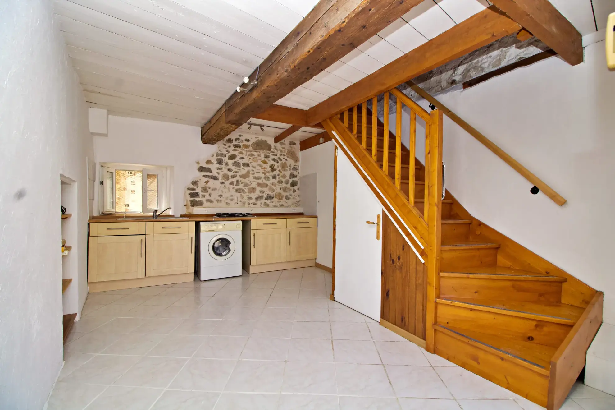 Charmante maison de village à Sallèles-d’Aude avec terrasse et potentiel locatif 