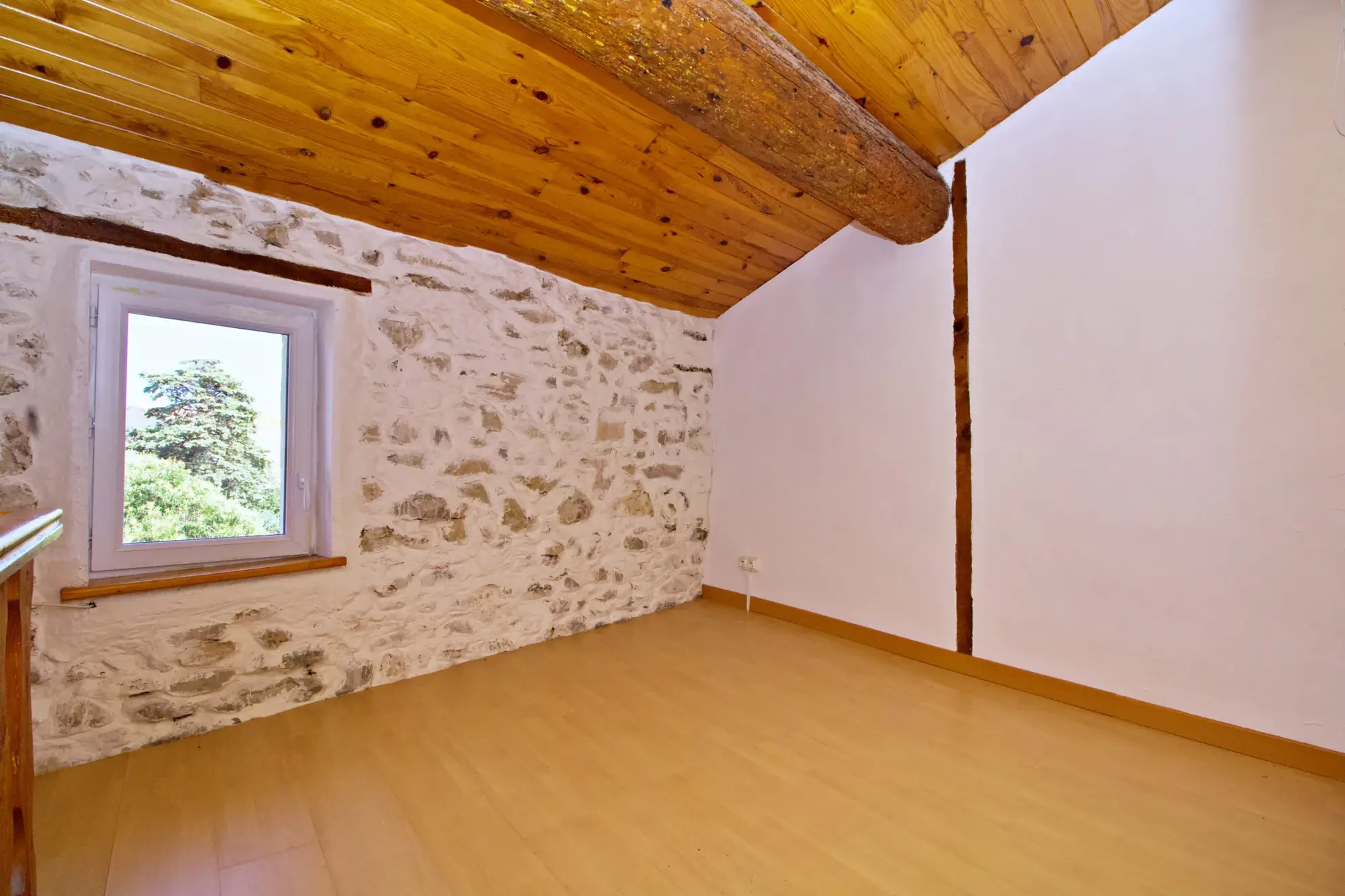 Charmante maison de village à Sallèles-d’Aude avec terrasse et potentiel locatif 