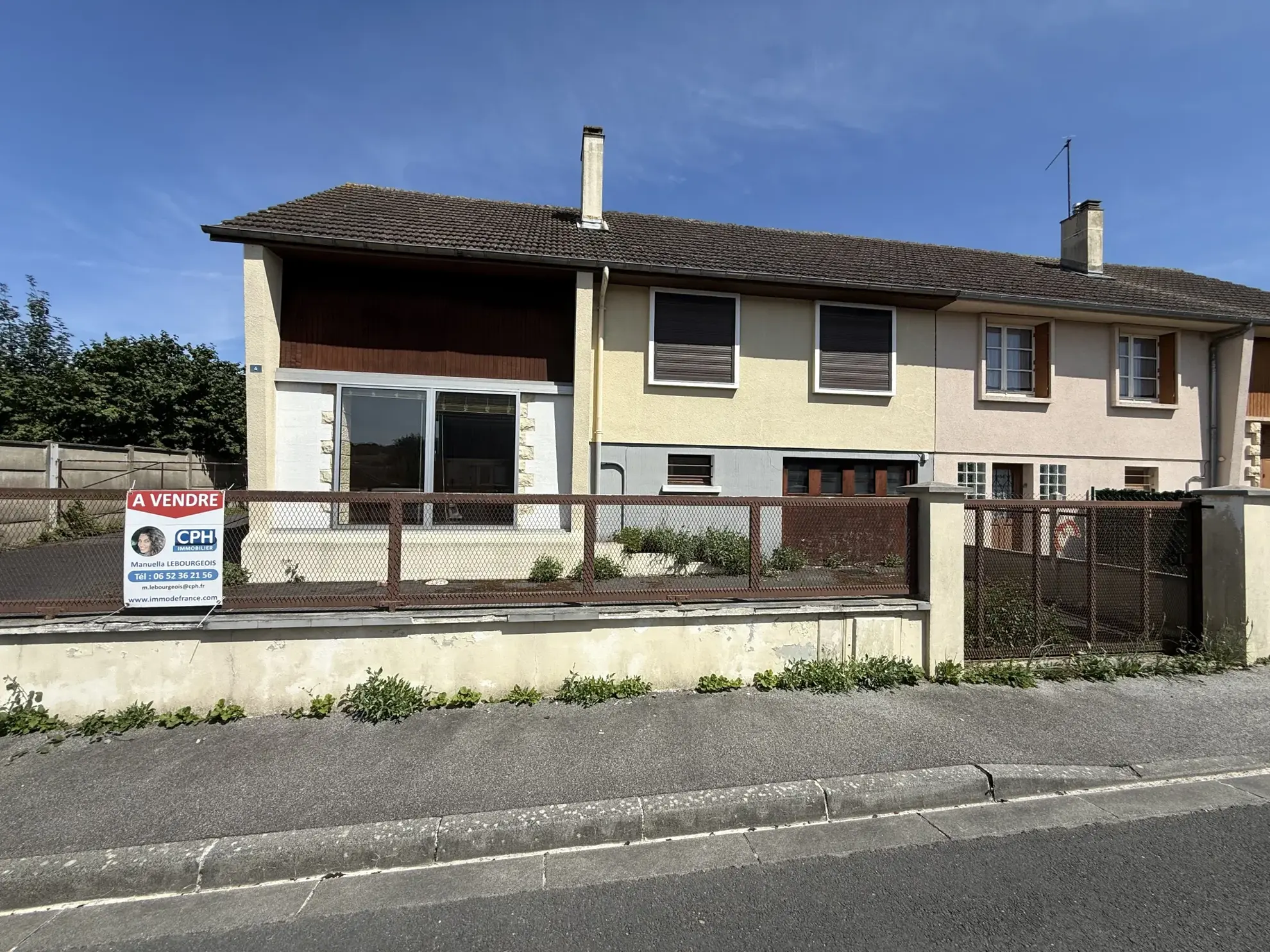 Maison familiale à vendre à Livarot Pay d'Auge - 4 chambres, garage, 140m²