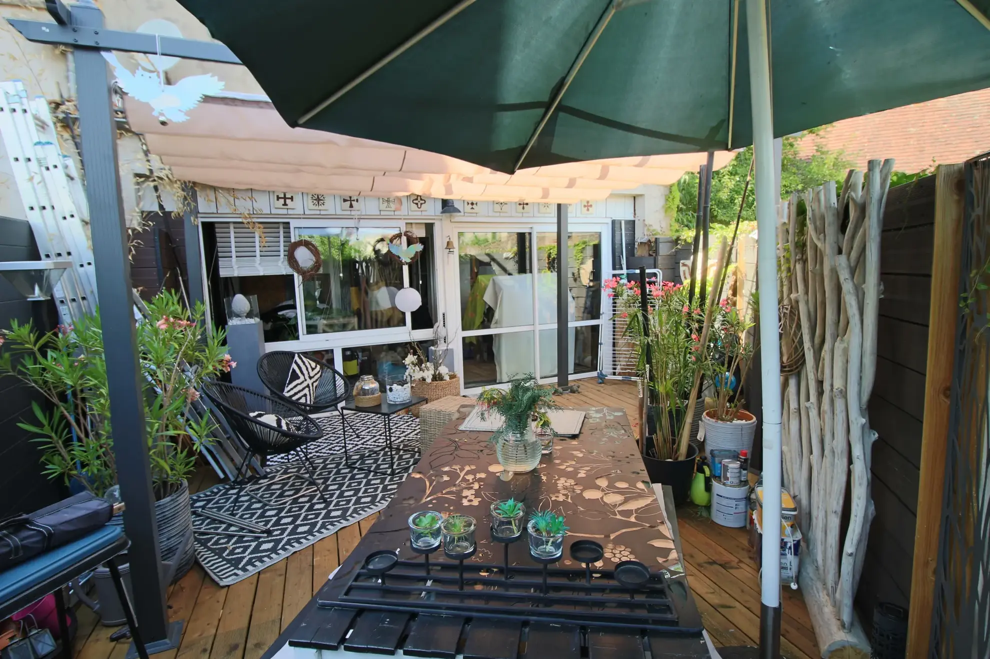 Jolie maison de 85 m² à Puy l'Évêque, centre-ville, terrasse et véranda 