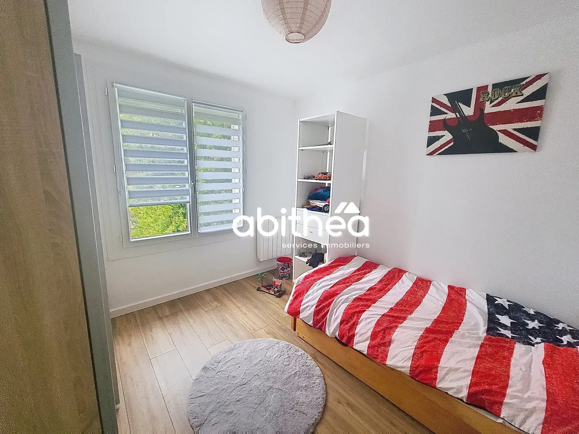 Maison de ville avec 3 chambres à Jonzac - Jardin clos et terrasse en bois 