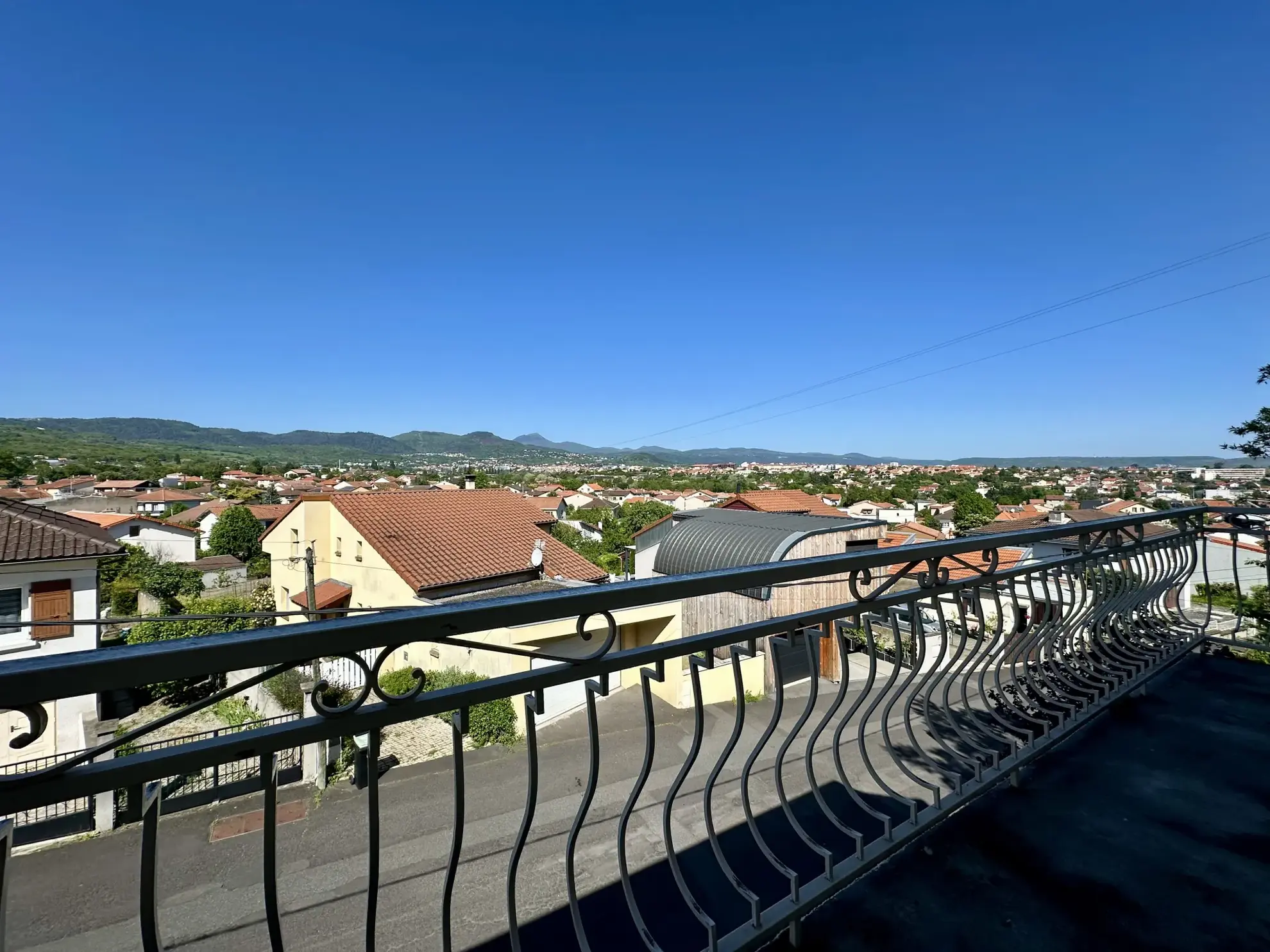 À vendre appartement 3 pièces avec jardin, garage et parking à Aubière