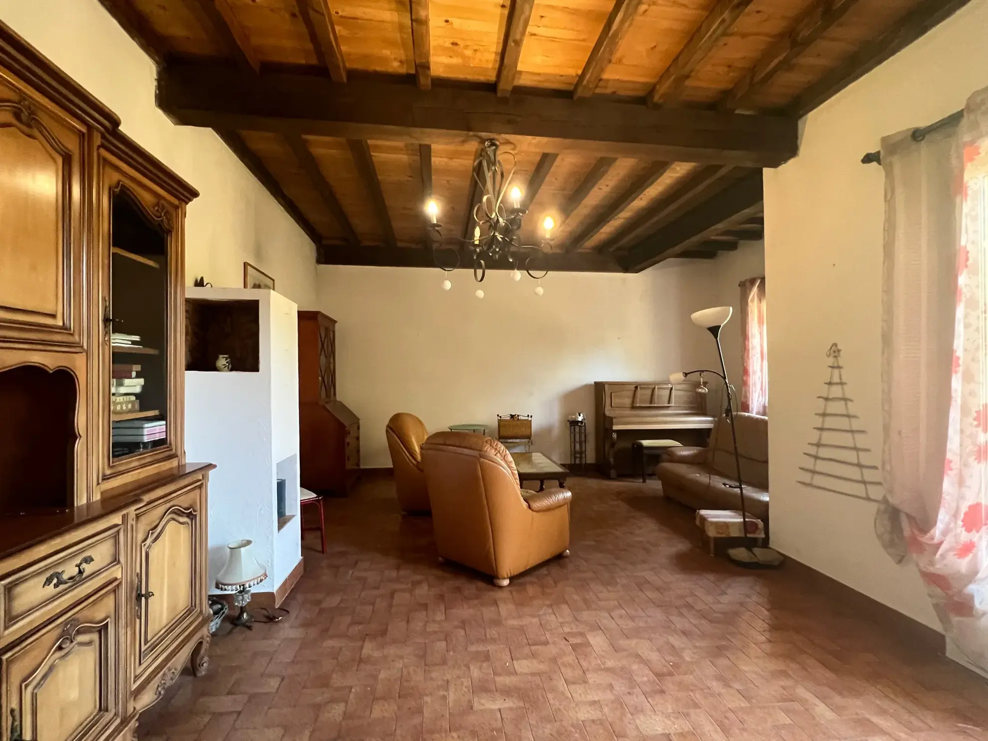 Maison de plain-pied à Orange - 107 m² avec jardin et garage 