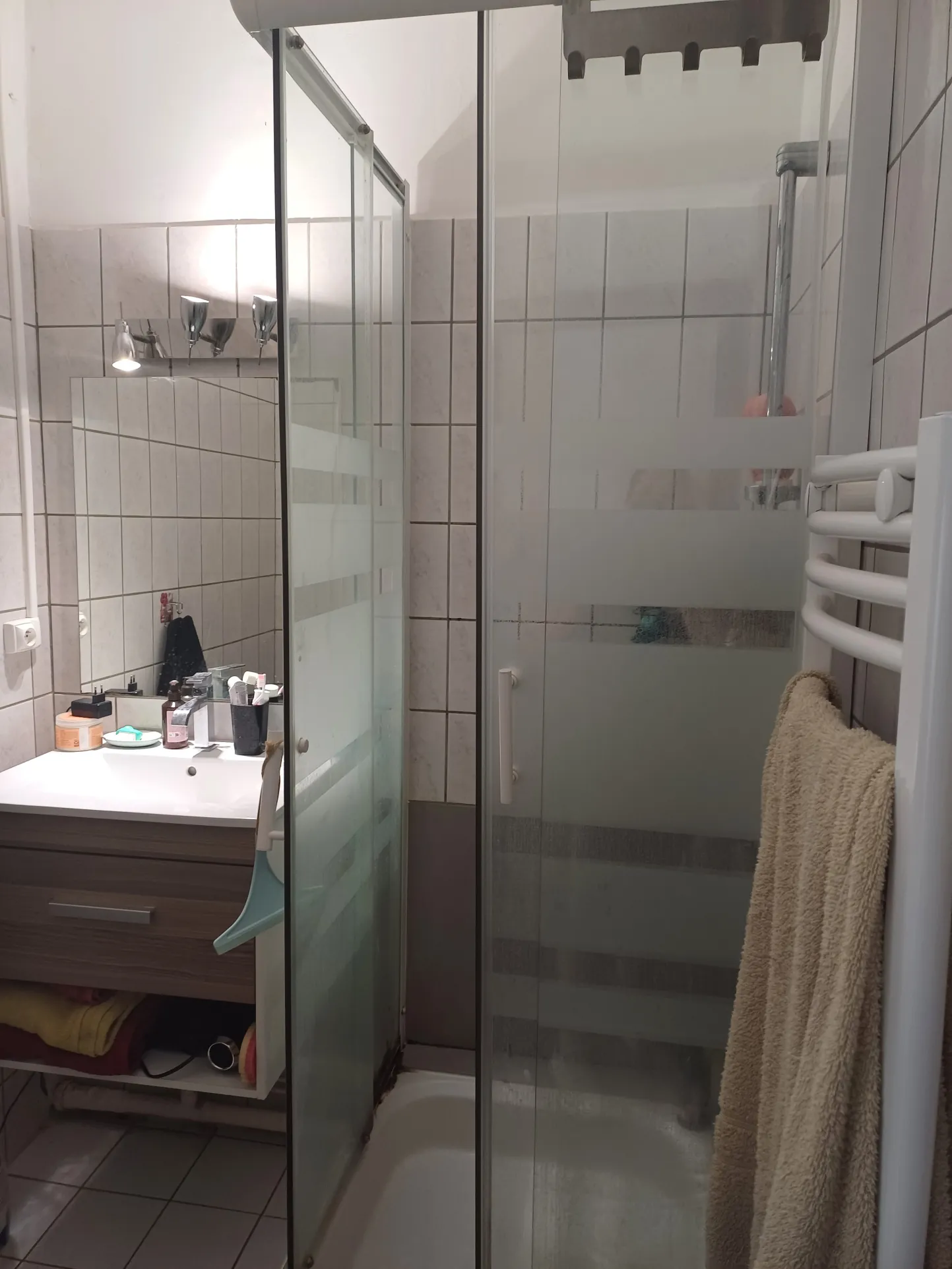 Appartement T2 à Saint-Étienne proche centre-ville et école d'architecture 