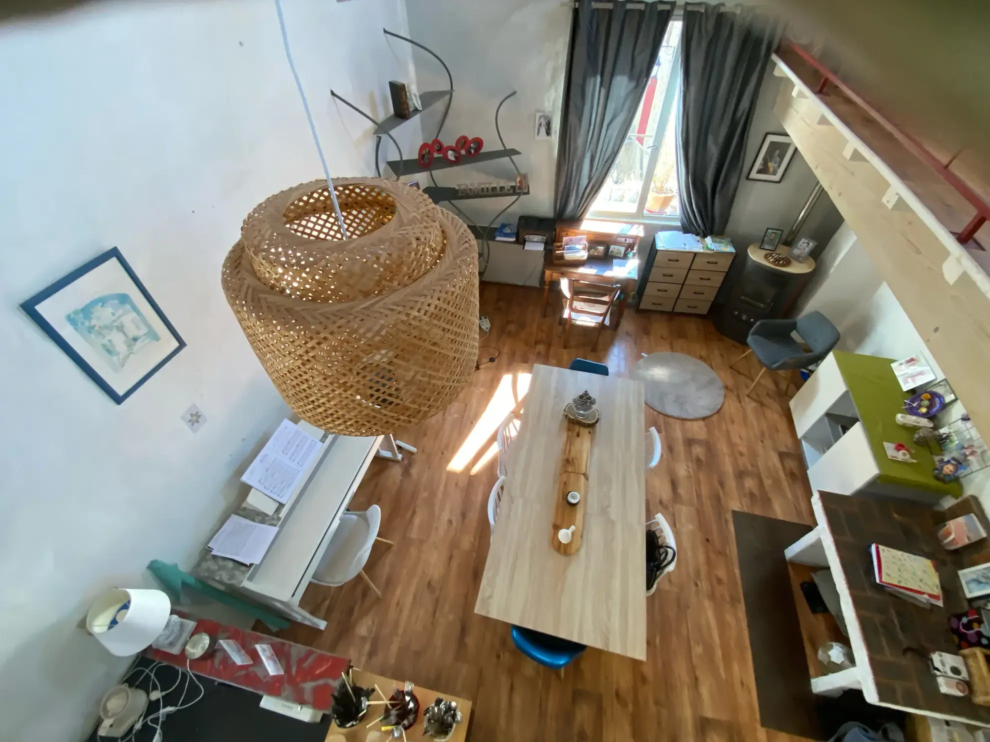 Charmante maison en pierres rénovée avec cour à Durfort dans le Gard 