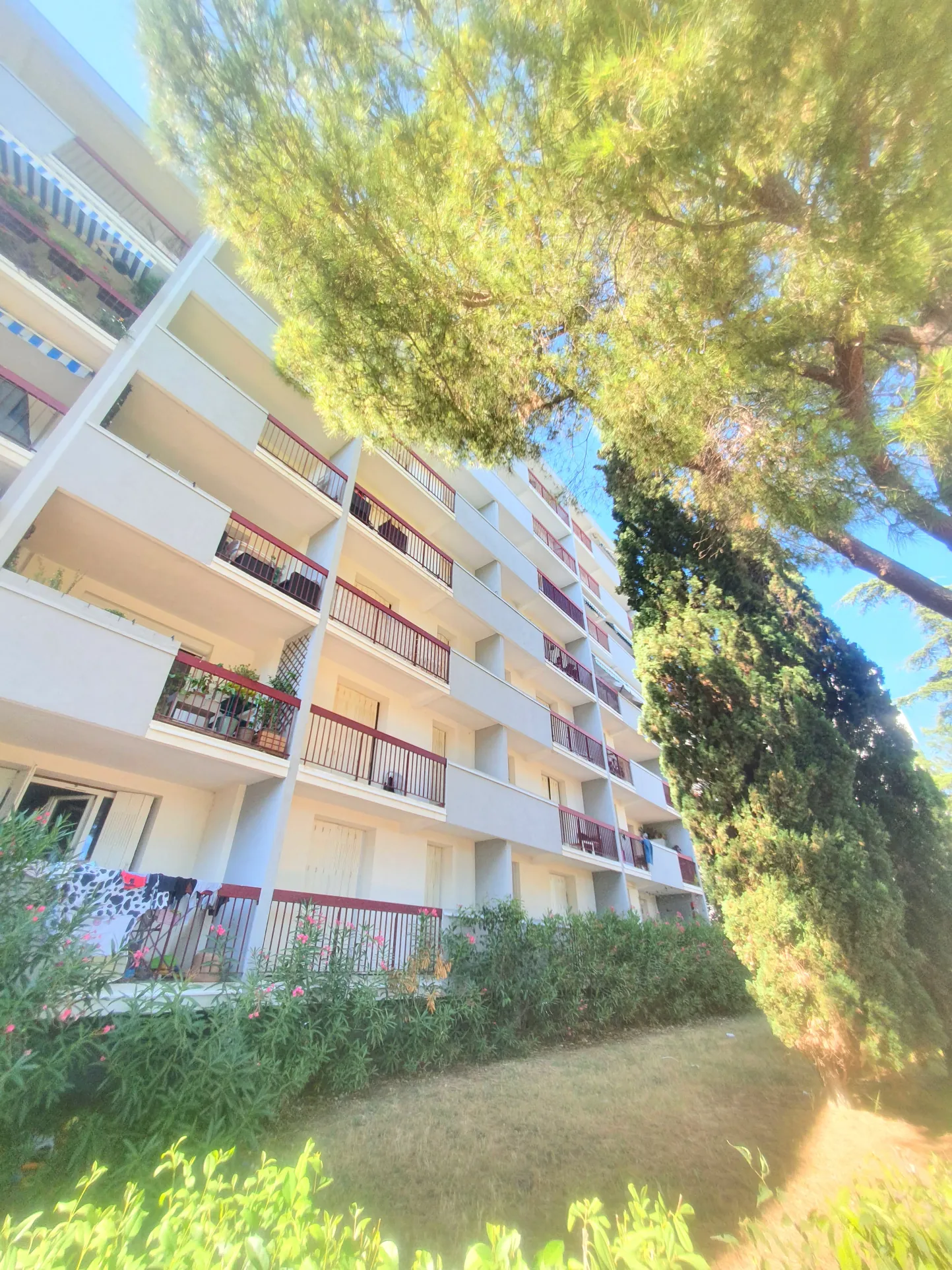 Appartement T1 à Montpellier avec terrasse, parking et situation privilégiée 