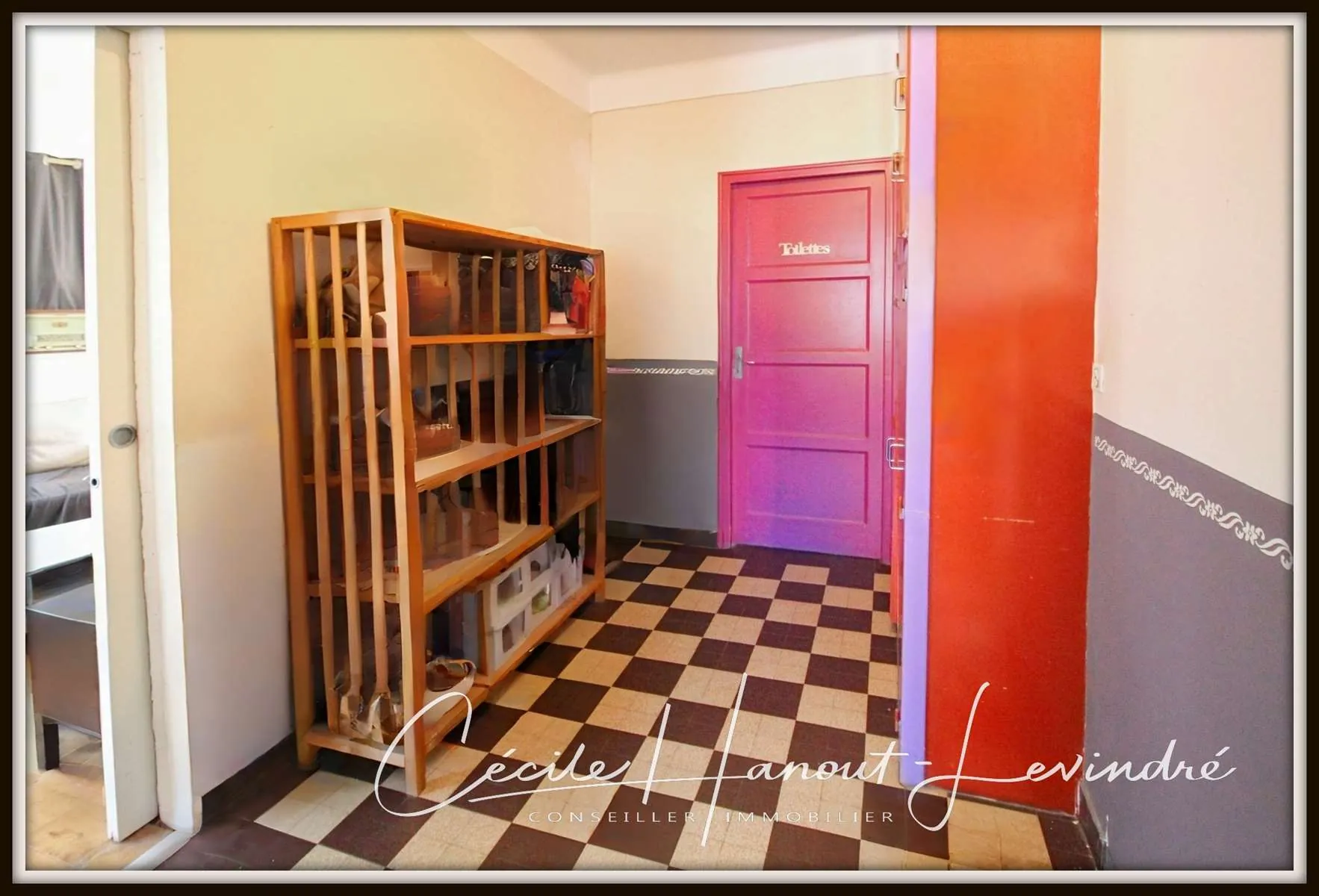 Maison de bourg en pierre avec 5 chambres, cour et garage à Roz-Sur-Couesnon 