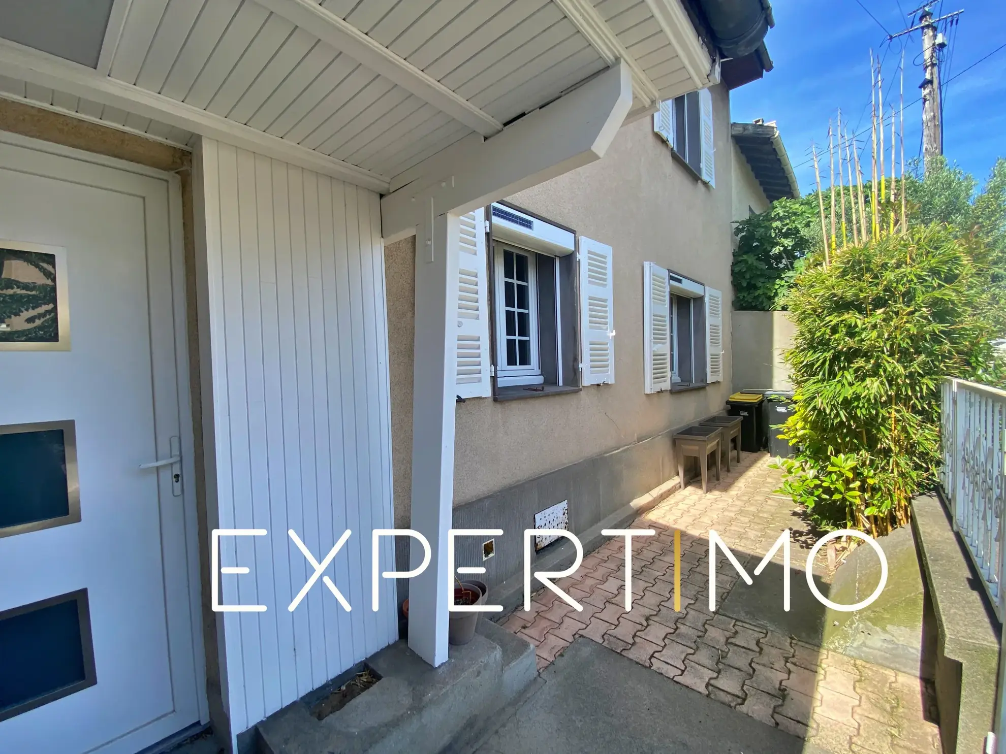 Charmante maison de ville de 118m² à Clermont-Ferrand avec 3 chambres et terrasse 