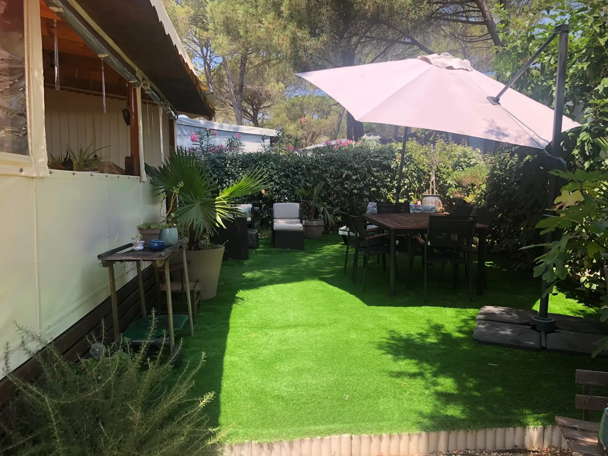 Mobilhome à vendre dans parc de loisirs 5 étoiles à Puget-sur-Argens 