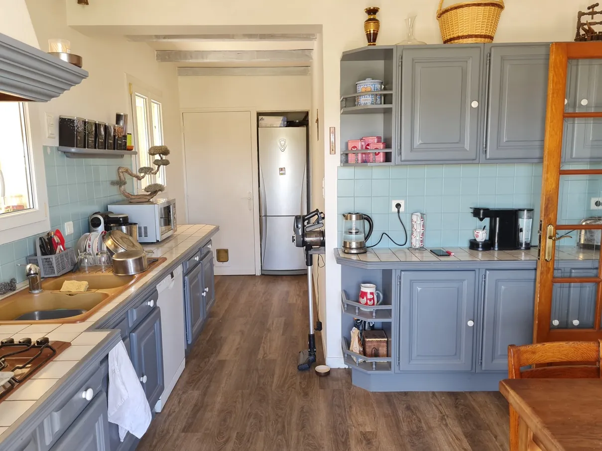 Maison en position dominante avec vue exceptionnelle à Saint Martin de Valgalgues 