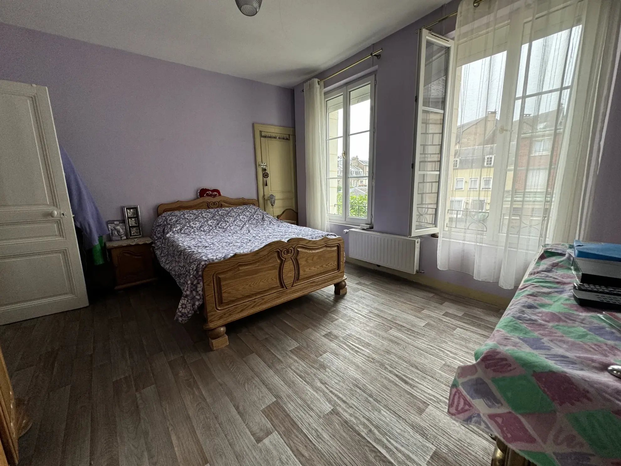 Achat maison de maître à Elbeuf – 168 m², jardin, garage, centre-ville 