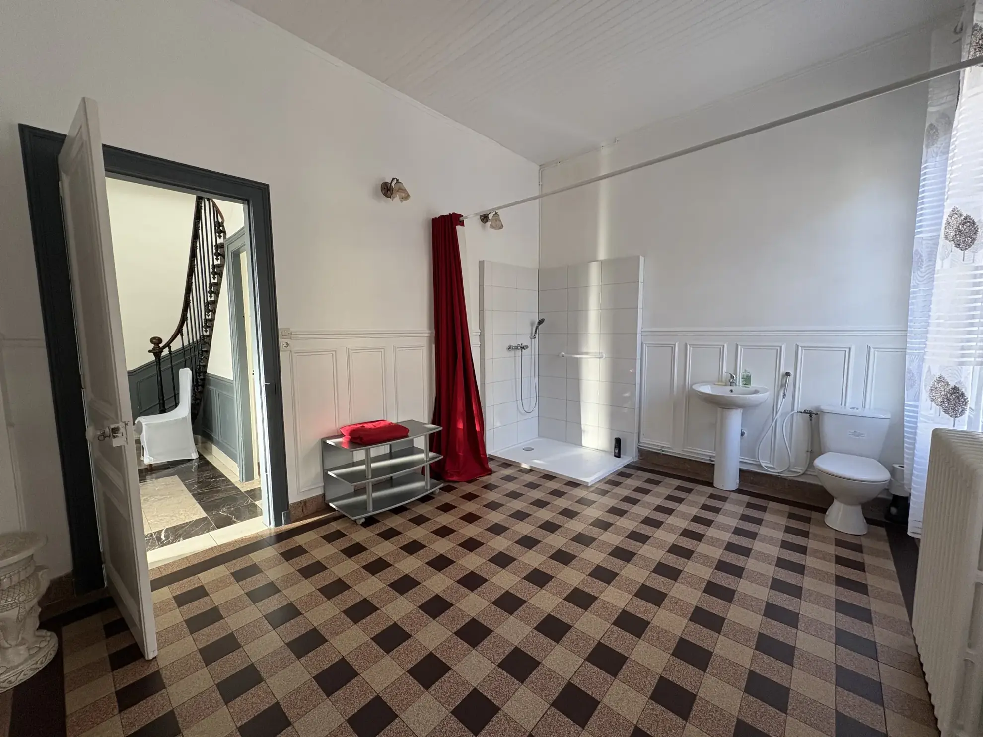 Achat maison de maître à Elbeuf – 168 m², jardin, garage, centre-ville 