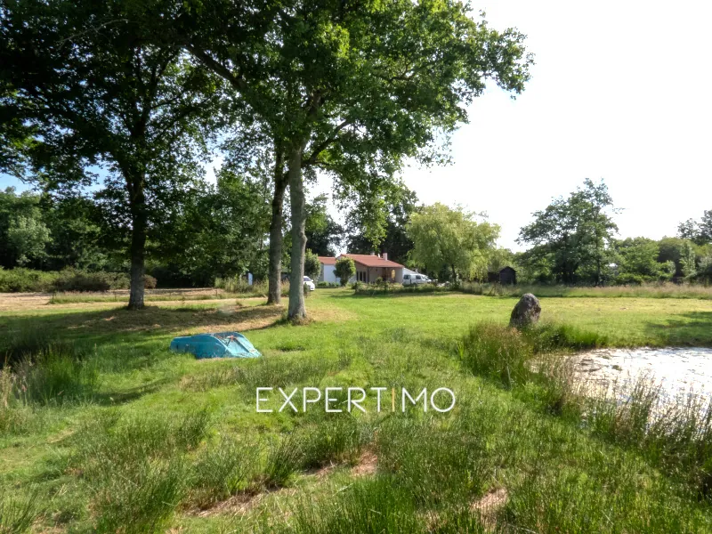 Maison de 2 chambres avec vue étang en Vendée - Tranquillité assurée 