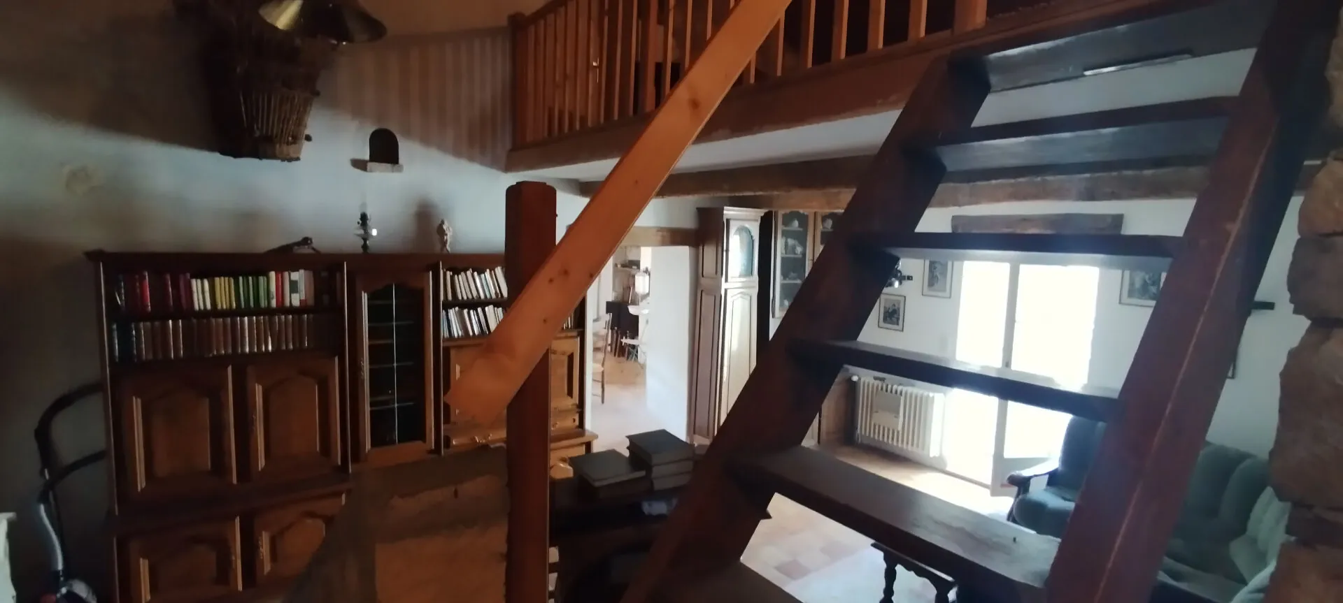 Ancienne ferme en pierre rénovée avec dépendances et grand terrain dans la vallée de la Méouge 