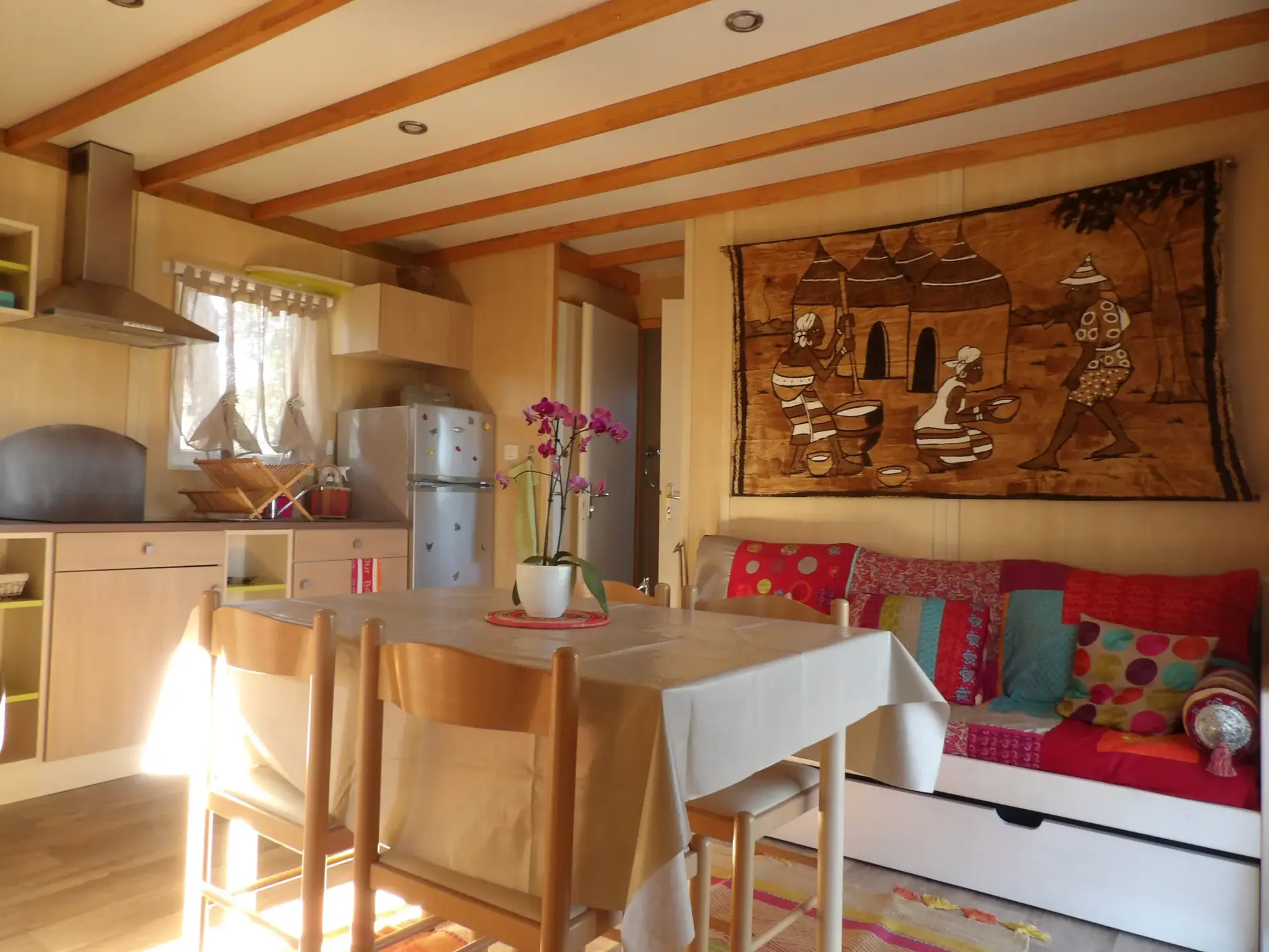 Chalet avec terrasse et équipements dans parc de loisirs à Puget sur Argens 
