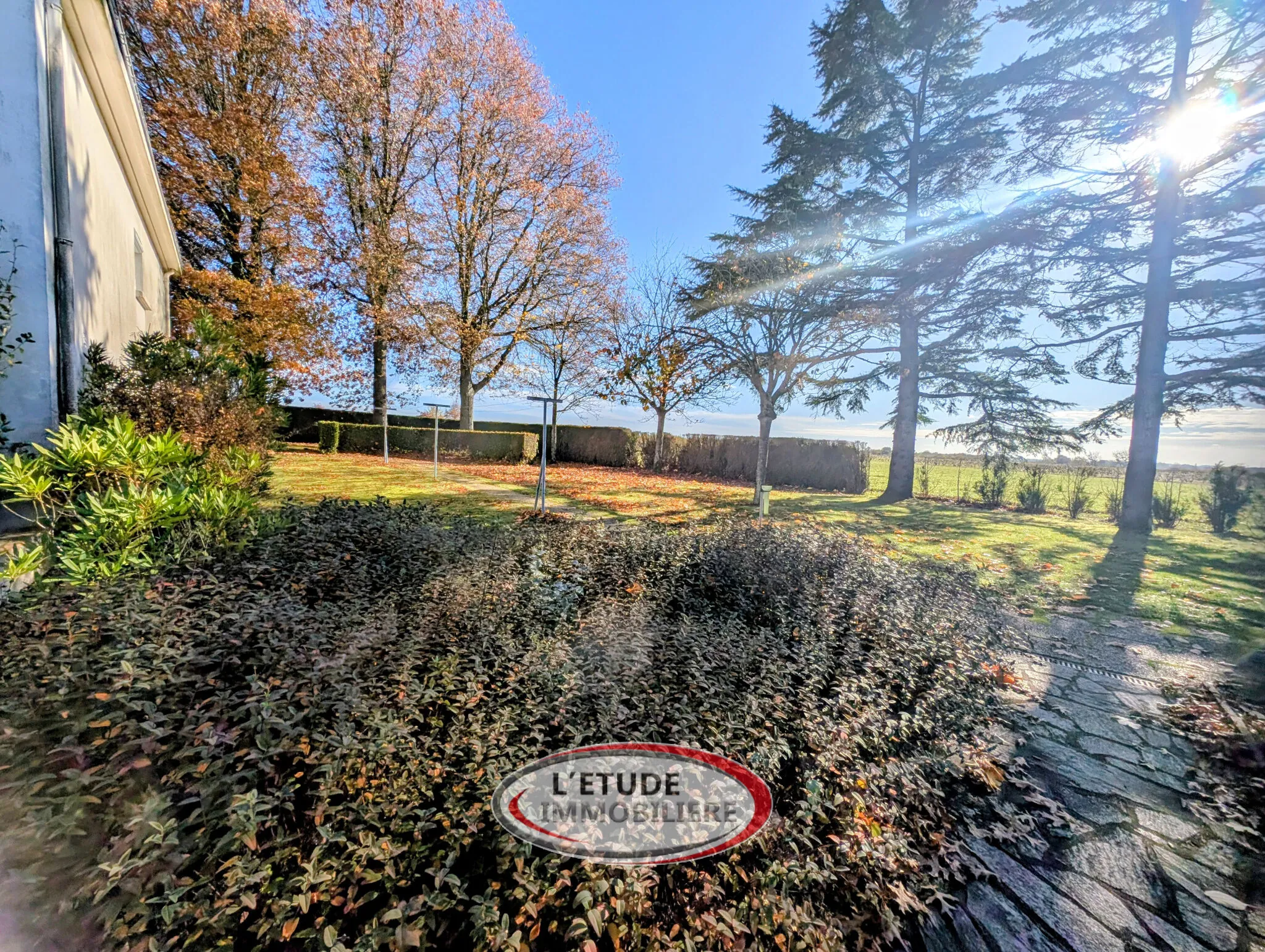 Charmante maison à Vallet avec grand terrain et vue dégagée 